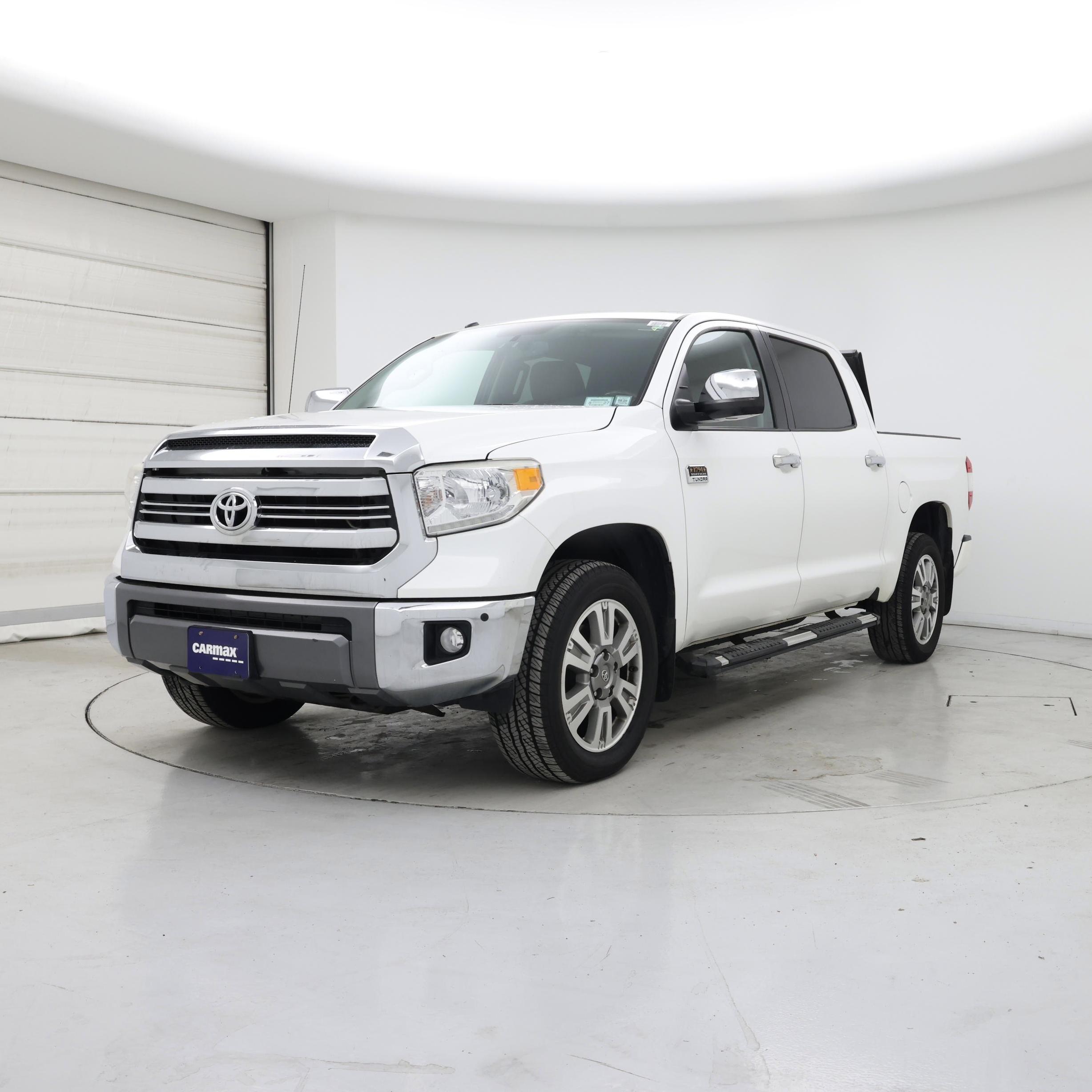 Thumbnail: 2017 Toyota Tundra - 4