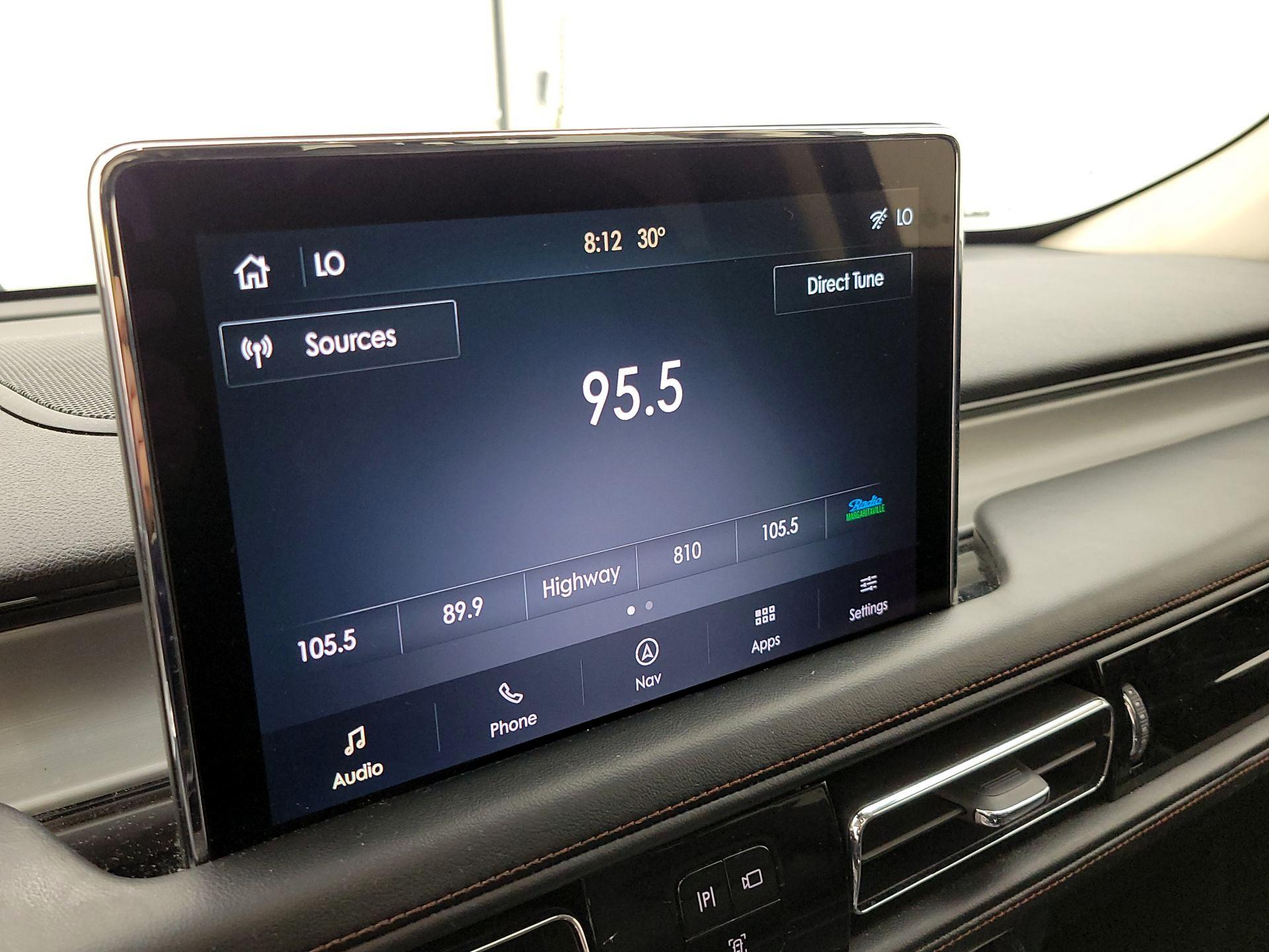 Thumbnail: 2022 Lincoln Aviator - 16