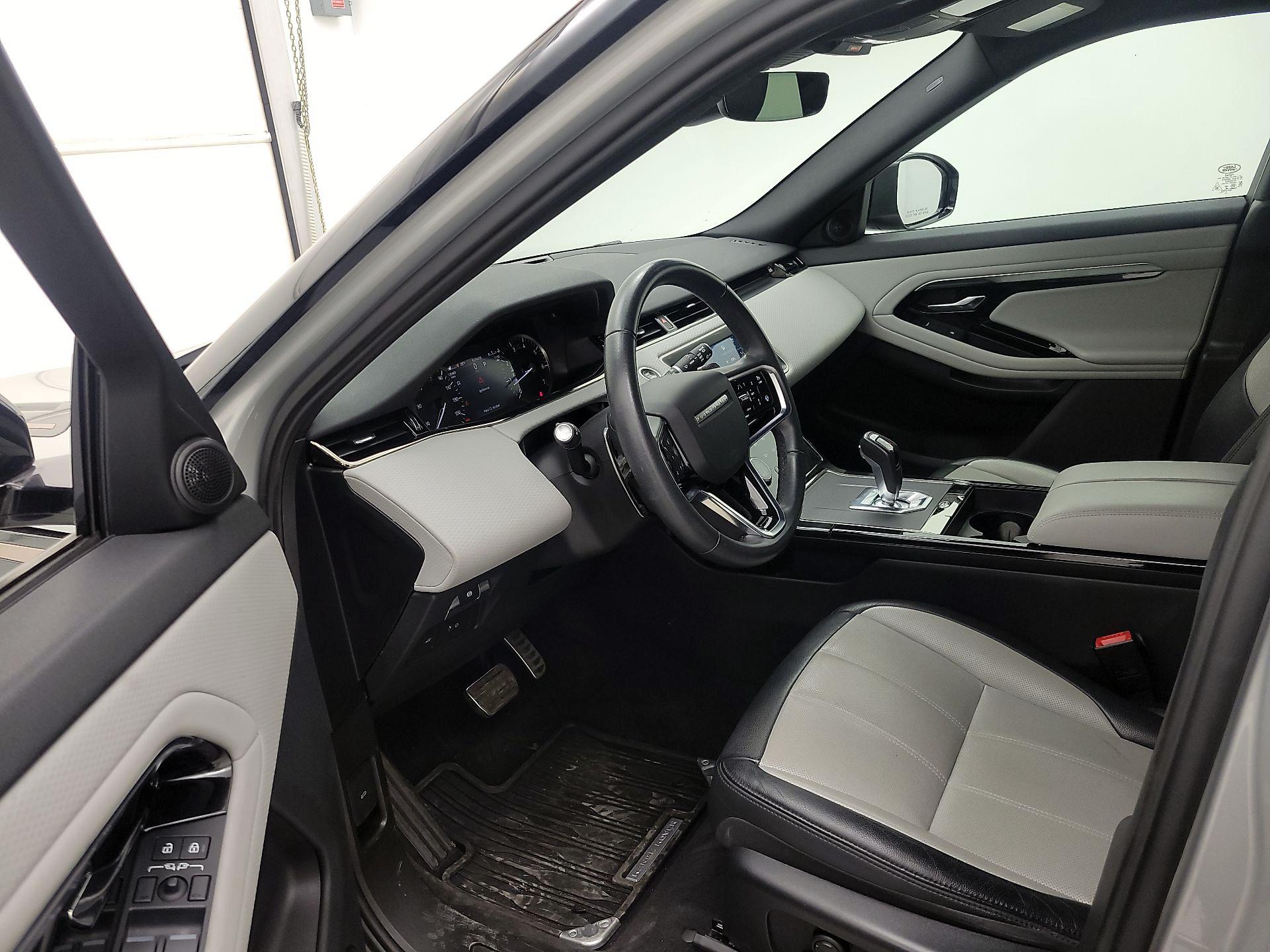 Thumbnail: 2023 Land Rover Range Rover Evoque - 11