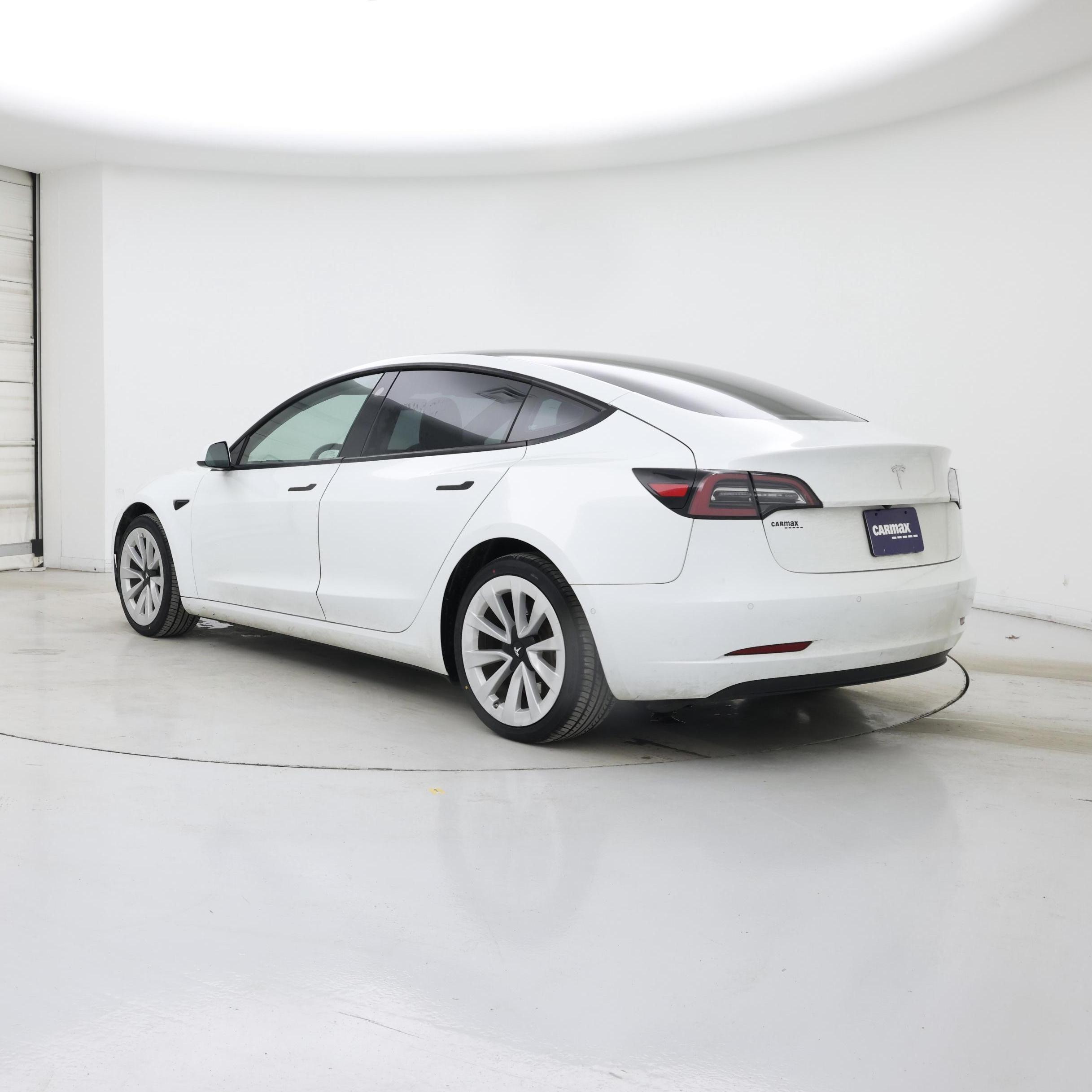 Thumbnail: 2022 Tesla Model 3 - 2