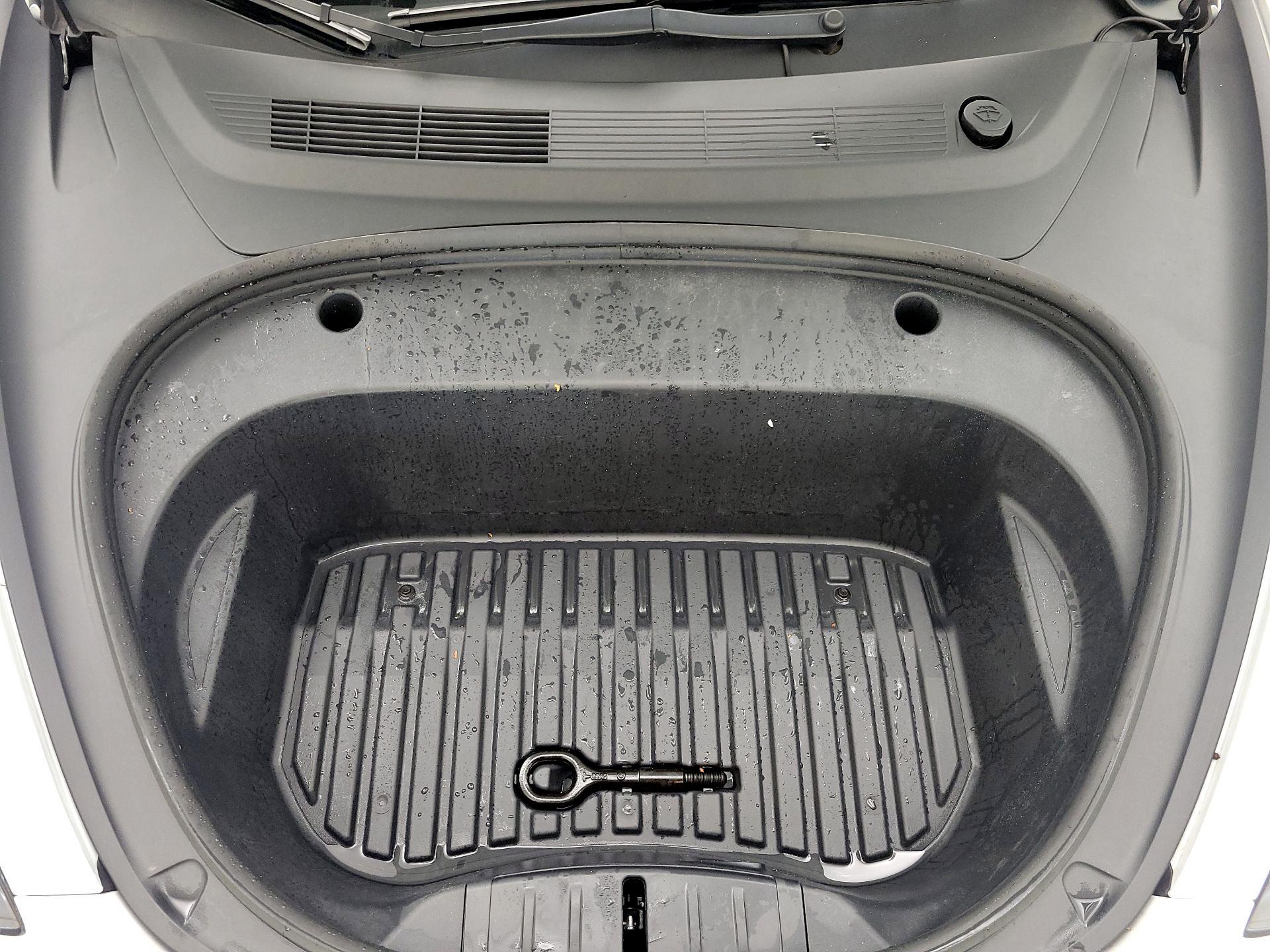 Thumbnail: 2022 Tesla Model 3 - 20