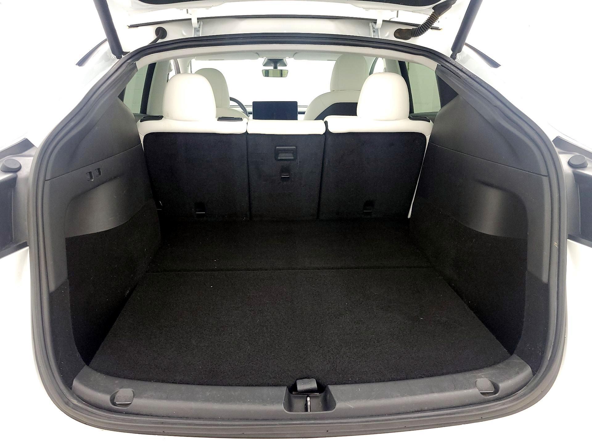 Thumbnail: 2020 Tesla Model Y - 19