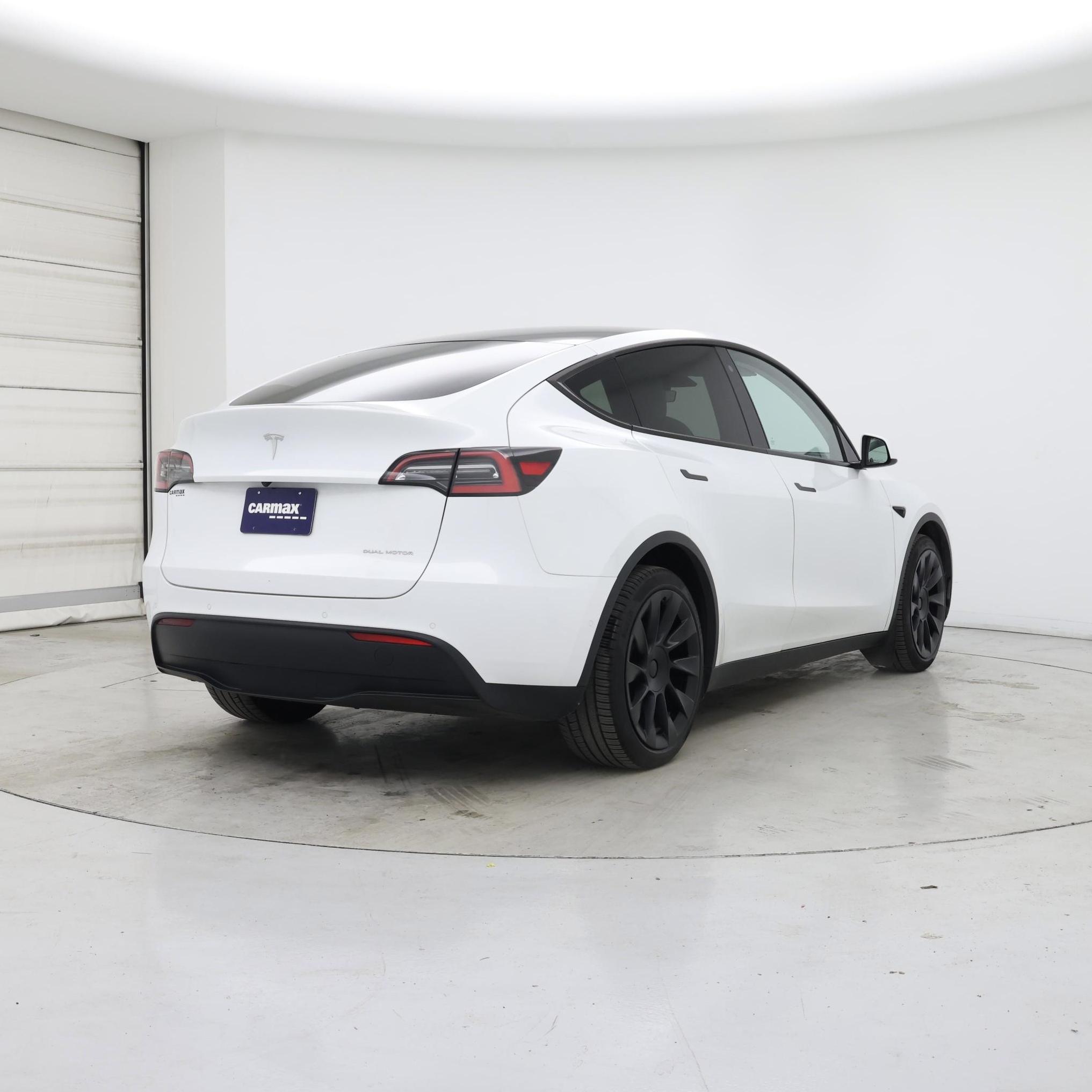 Thumbnail: 2020 Tesla Model Y - 8