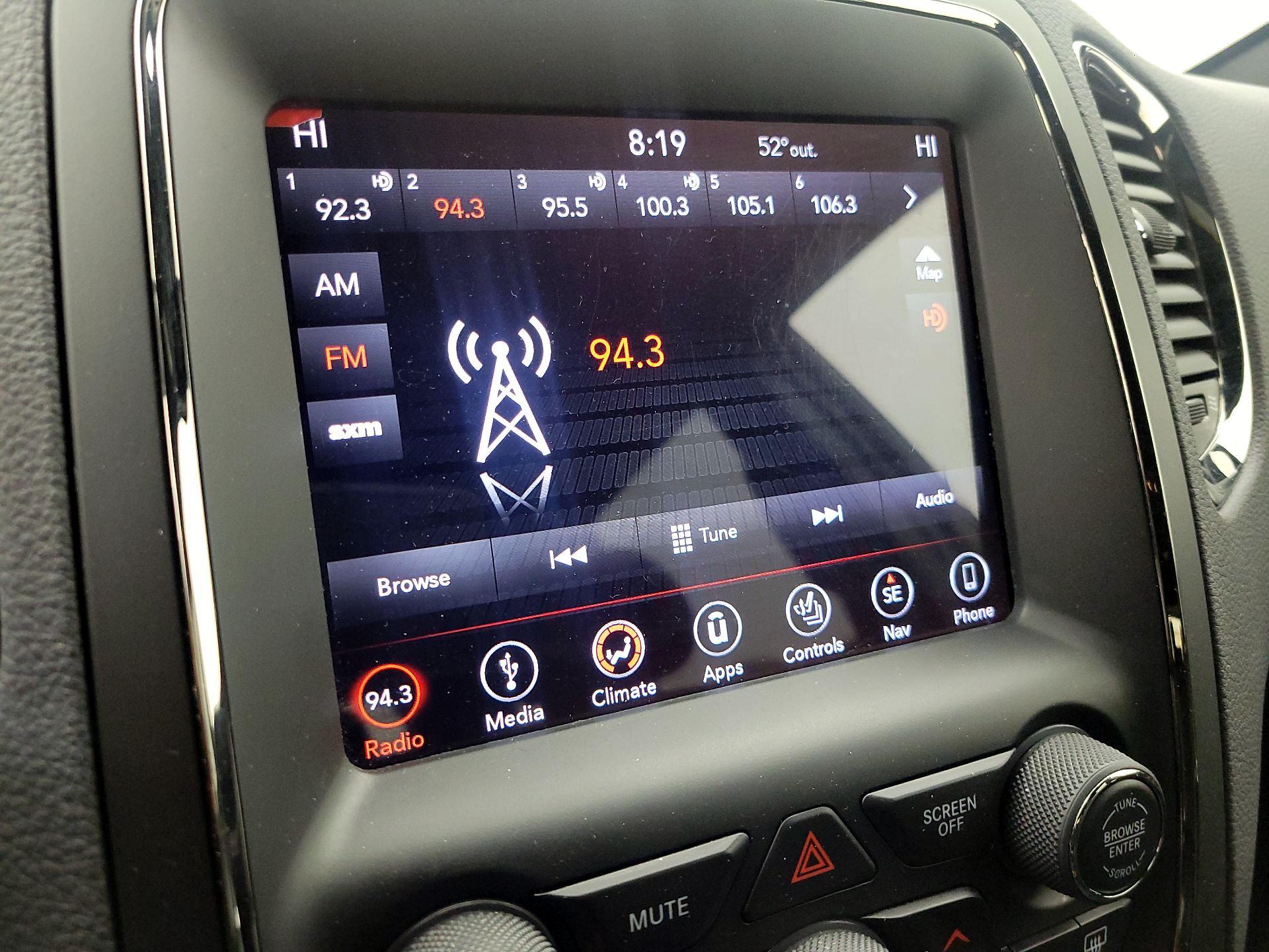 Thumbnail: 2018 Dodge Durango - 16