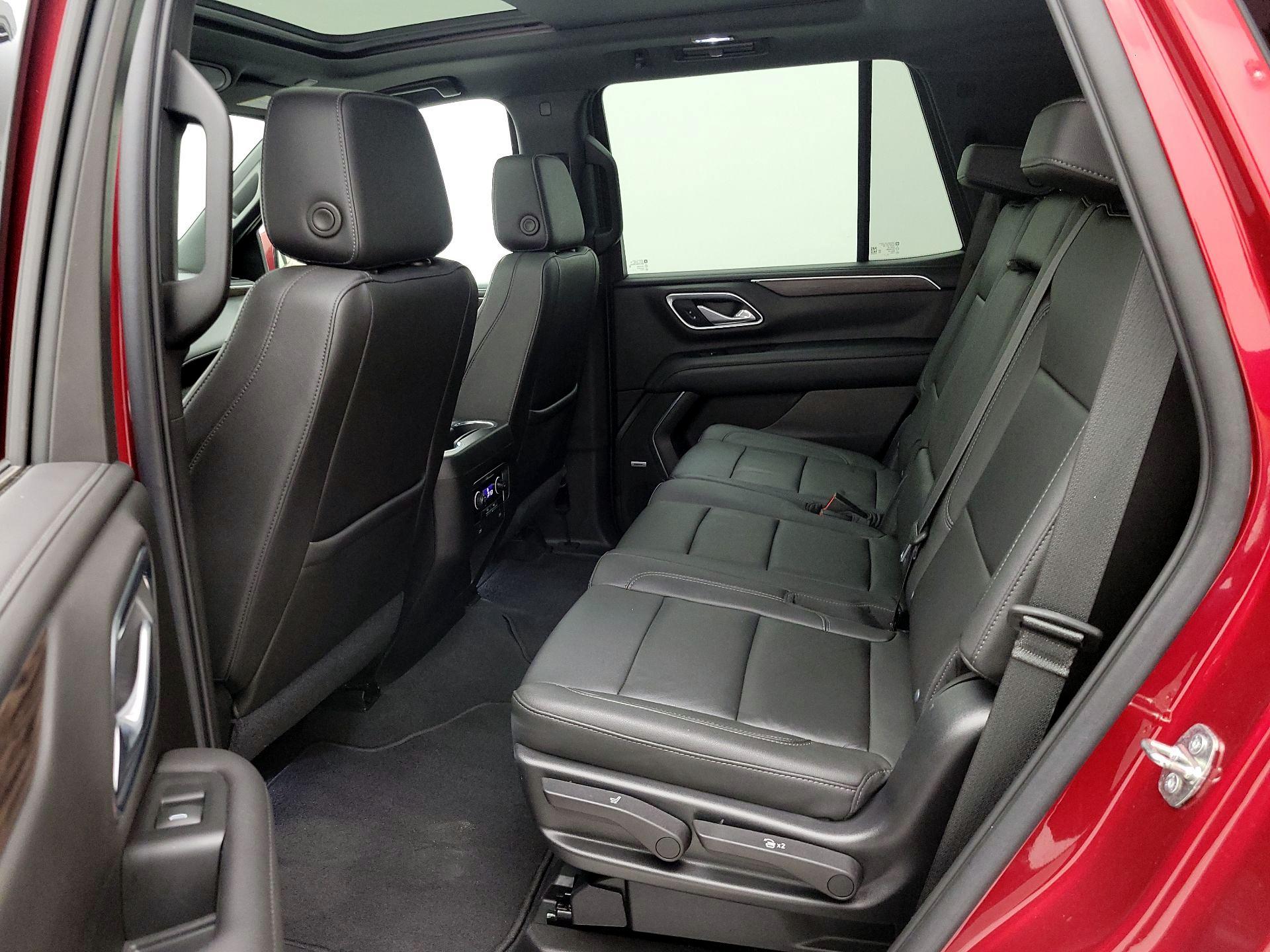 Thumbnail: 2021 Chevrolet Tahoe - 20