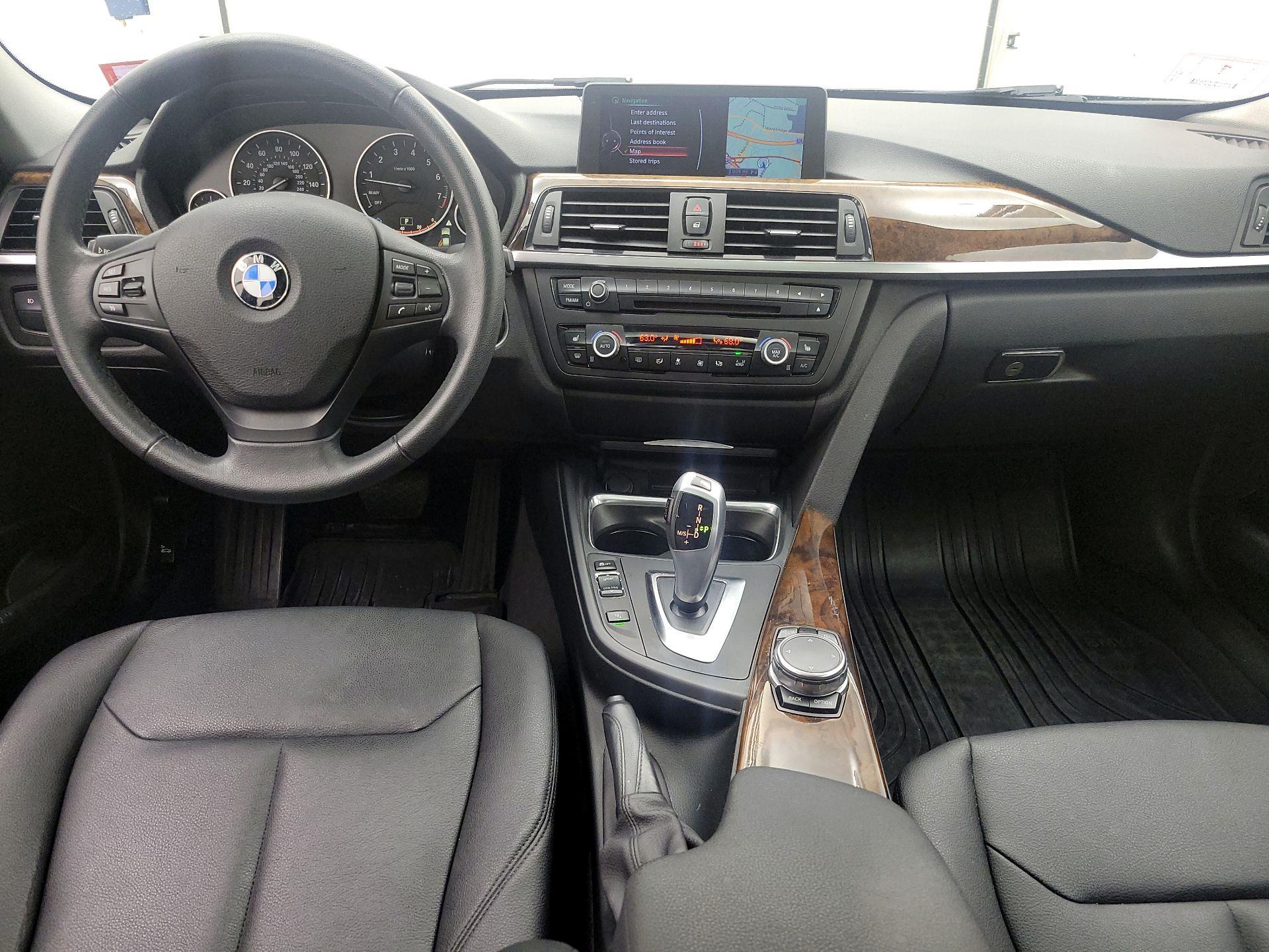 Thumbnail: 2015 BMW 3 Series - 9