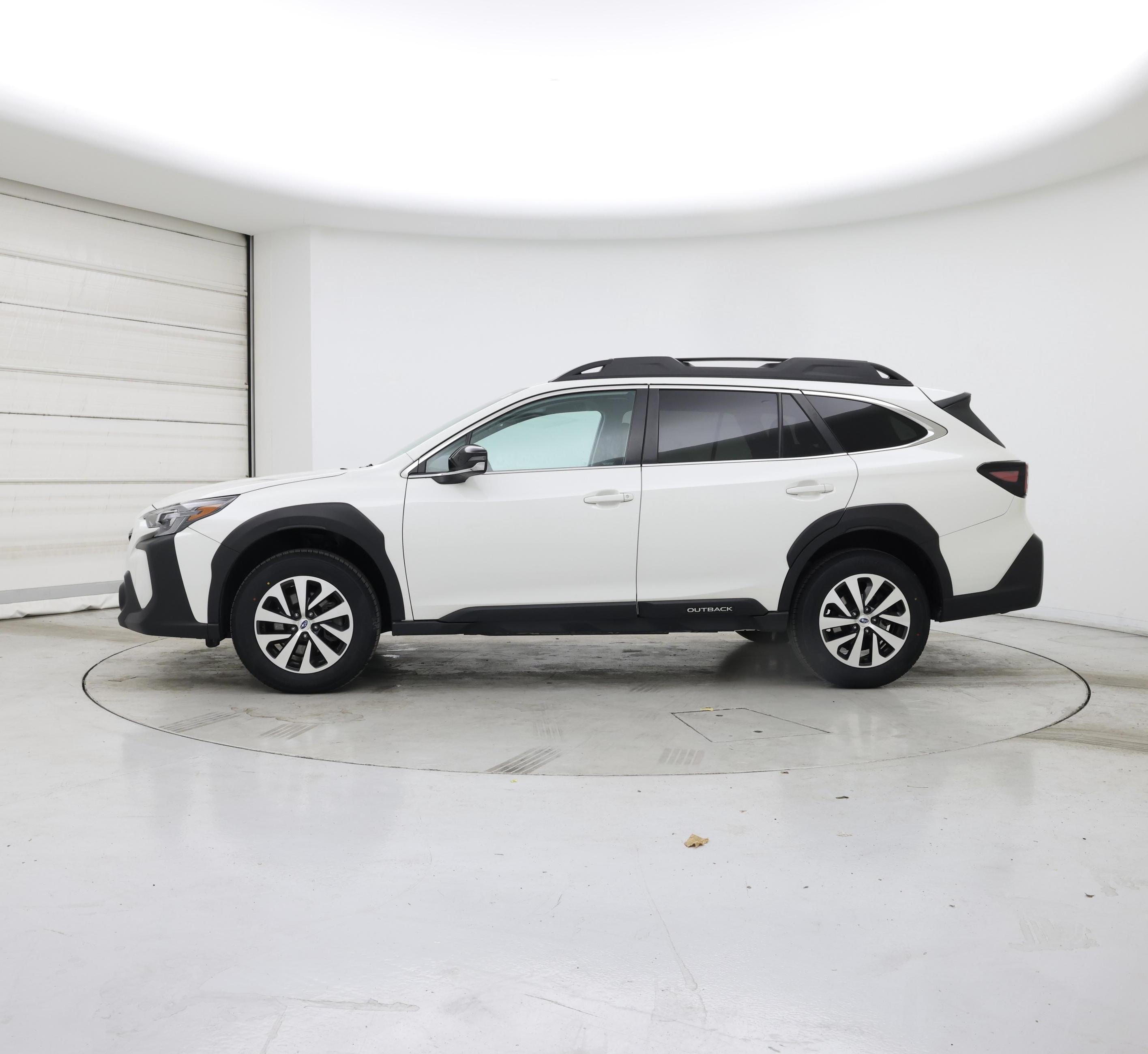 Thumbnail: 2023 Subaru Outback - 3