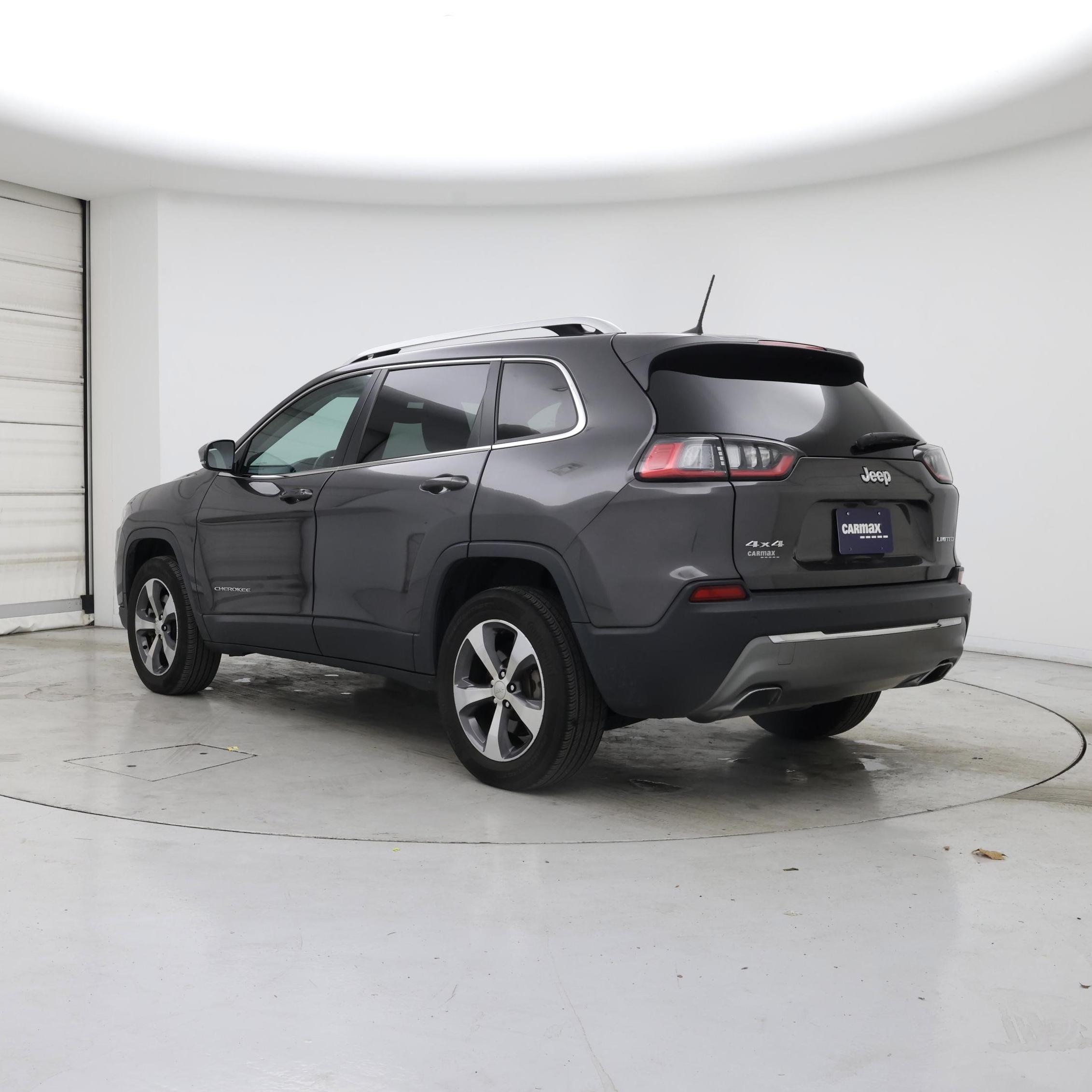 Thumbnail: 2020 Jeep Cherokee - 2