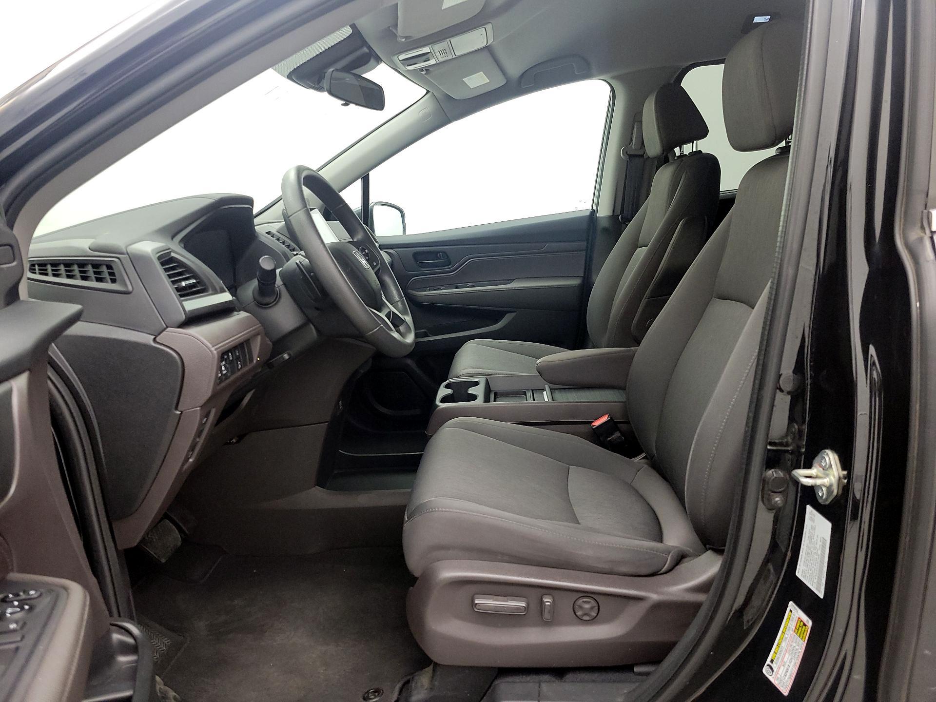 Thumbnail: 2020 Honda Odyssey - 11