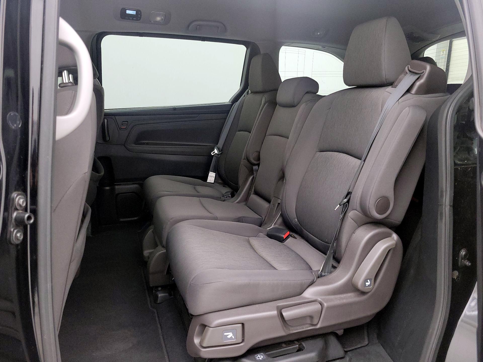 Thumbnail: 2020 Honda Odyssey - 17