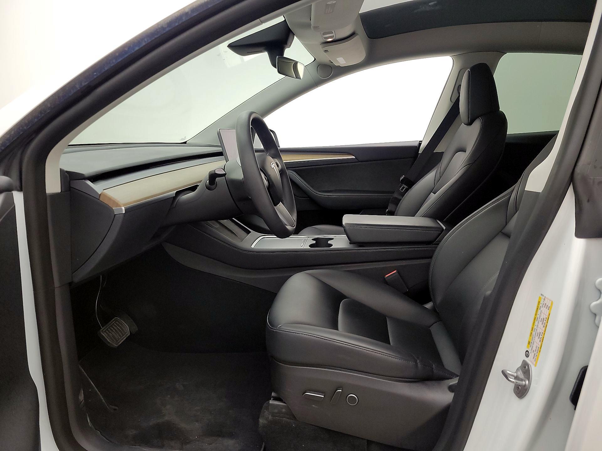 Thumbnail: 2022 Tesla Model Y - 11