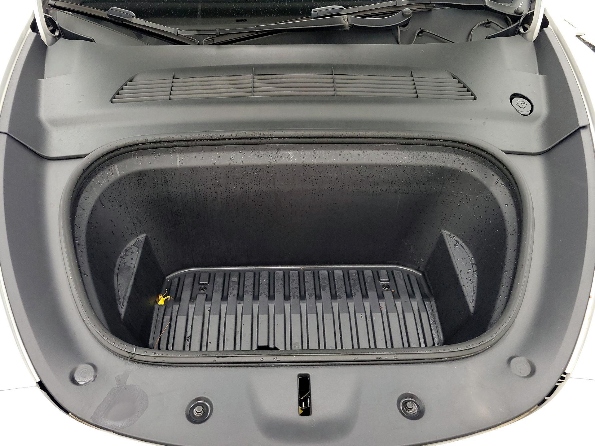 Thumbnail: 2022 Tesla Model Y - 20