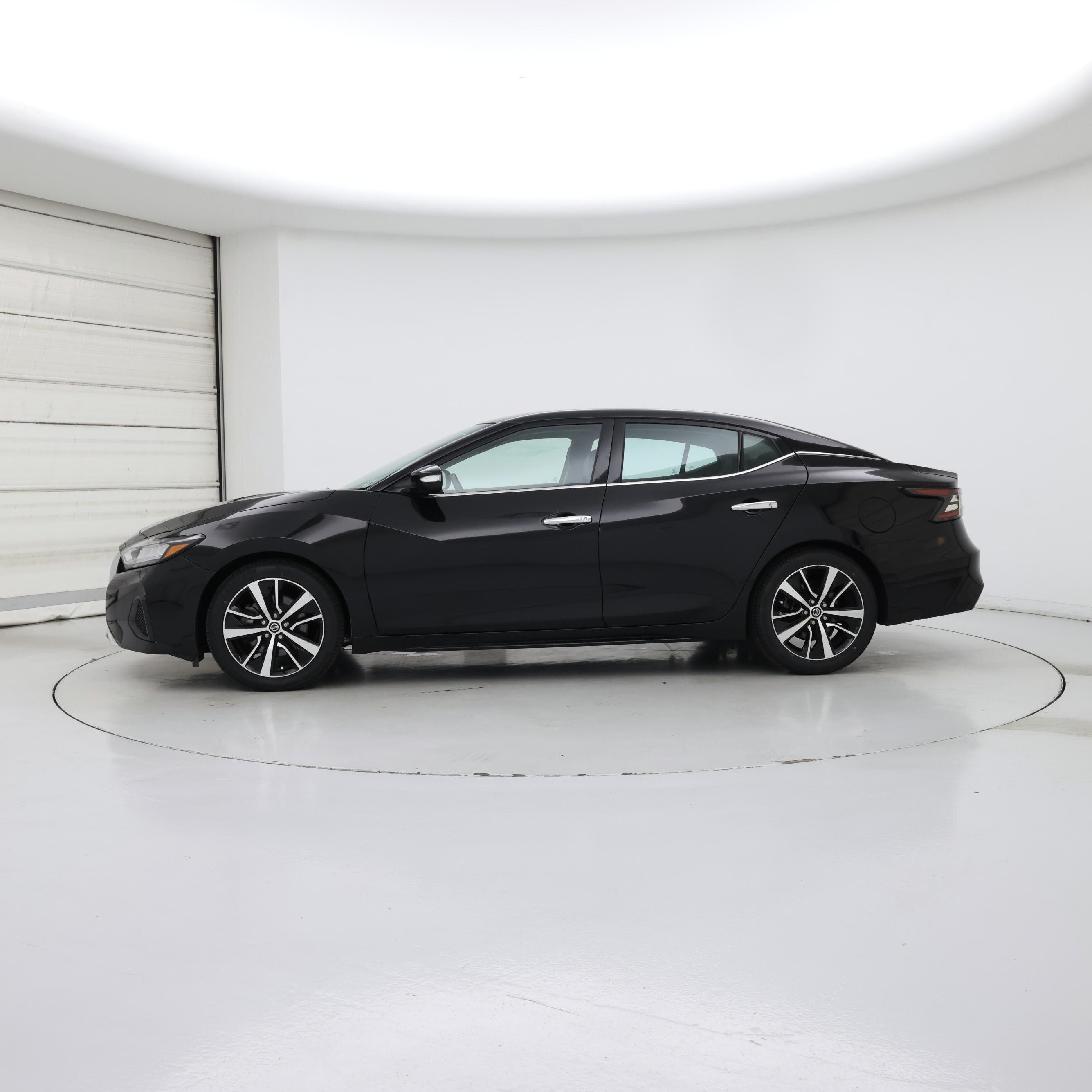 Thumbnail: 2021 Nissan Maxima - 3