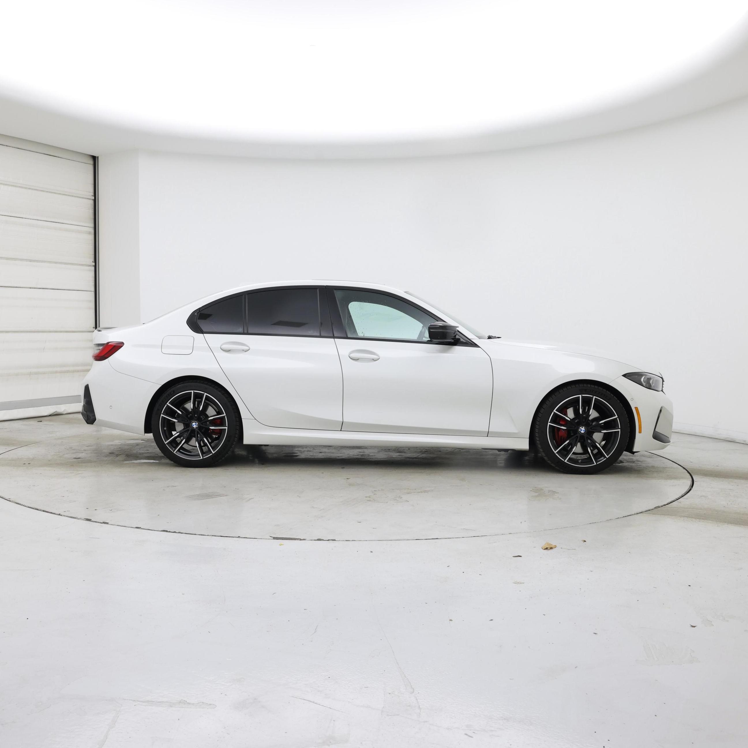 Thumbnail: 2023 BMW 3 Series - 7