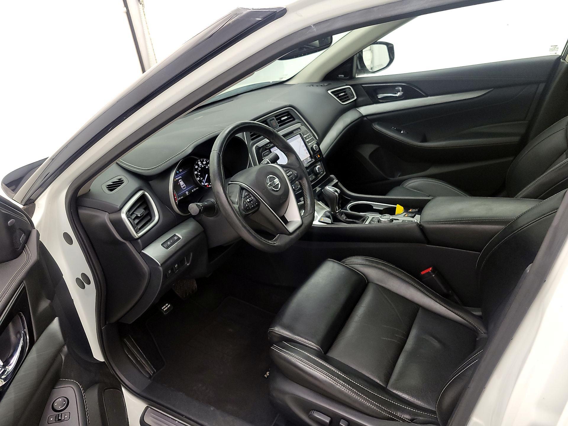 Thumbnail: 2017 Nissan Maxima - 11