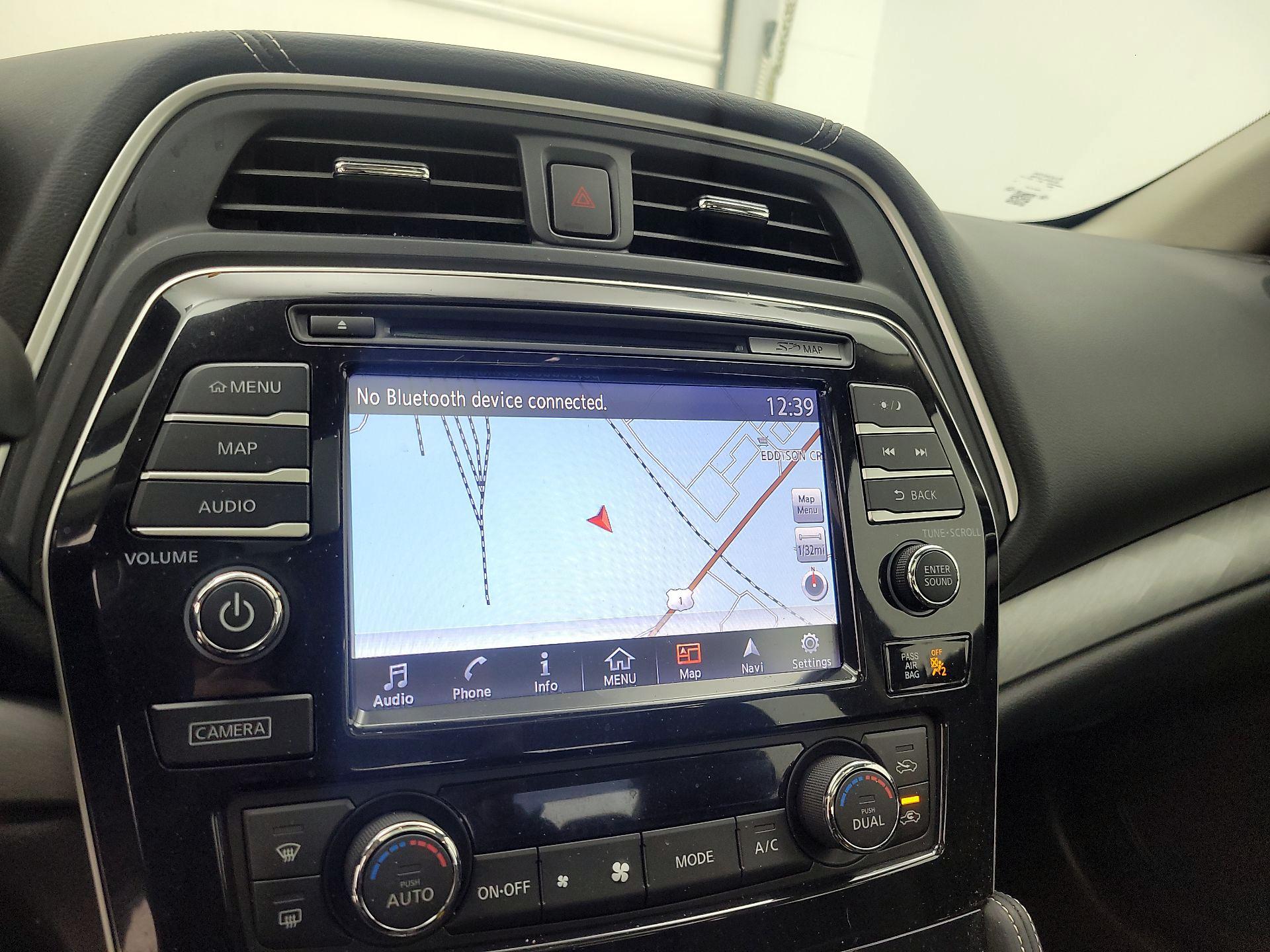 Thumbnail: 2017 Nissan Maxima - 14