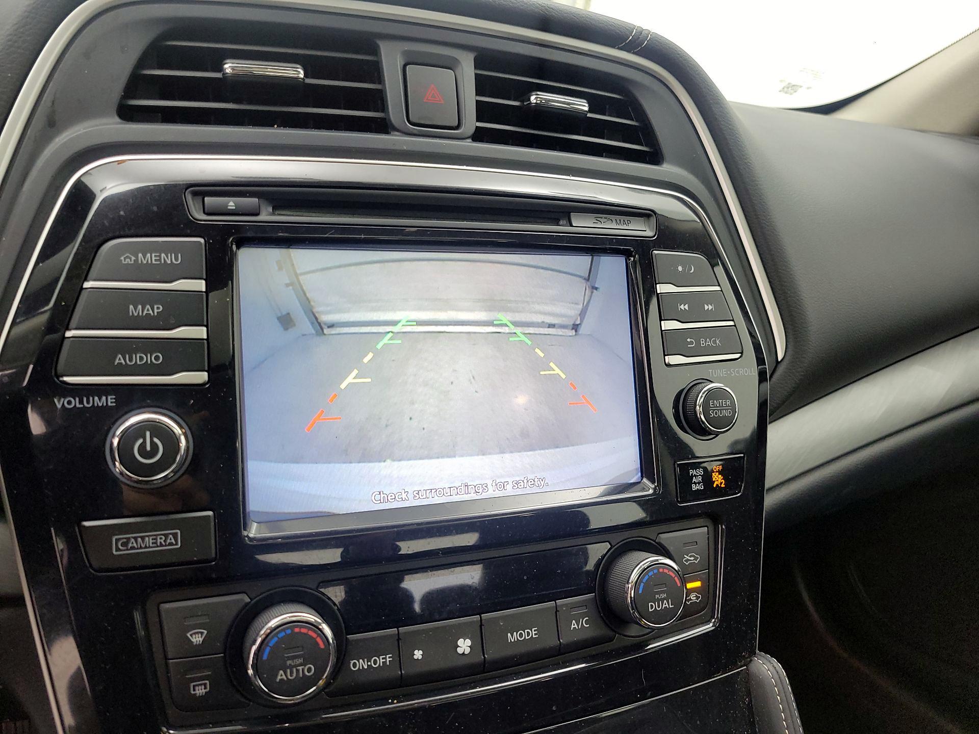 Thumbnail: 2017 Nissan Maxima - 15