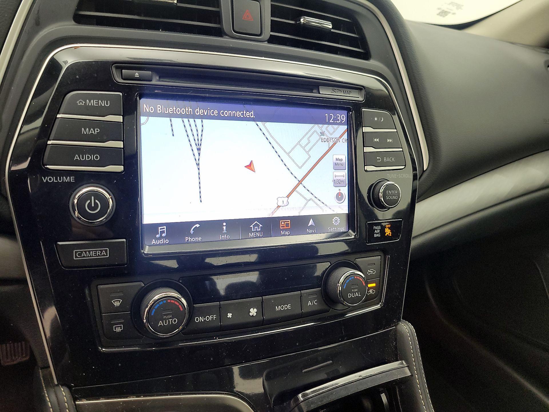 Thumbnail: 2017 Nissan Maxima - 17