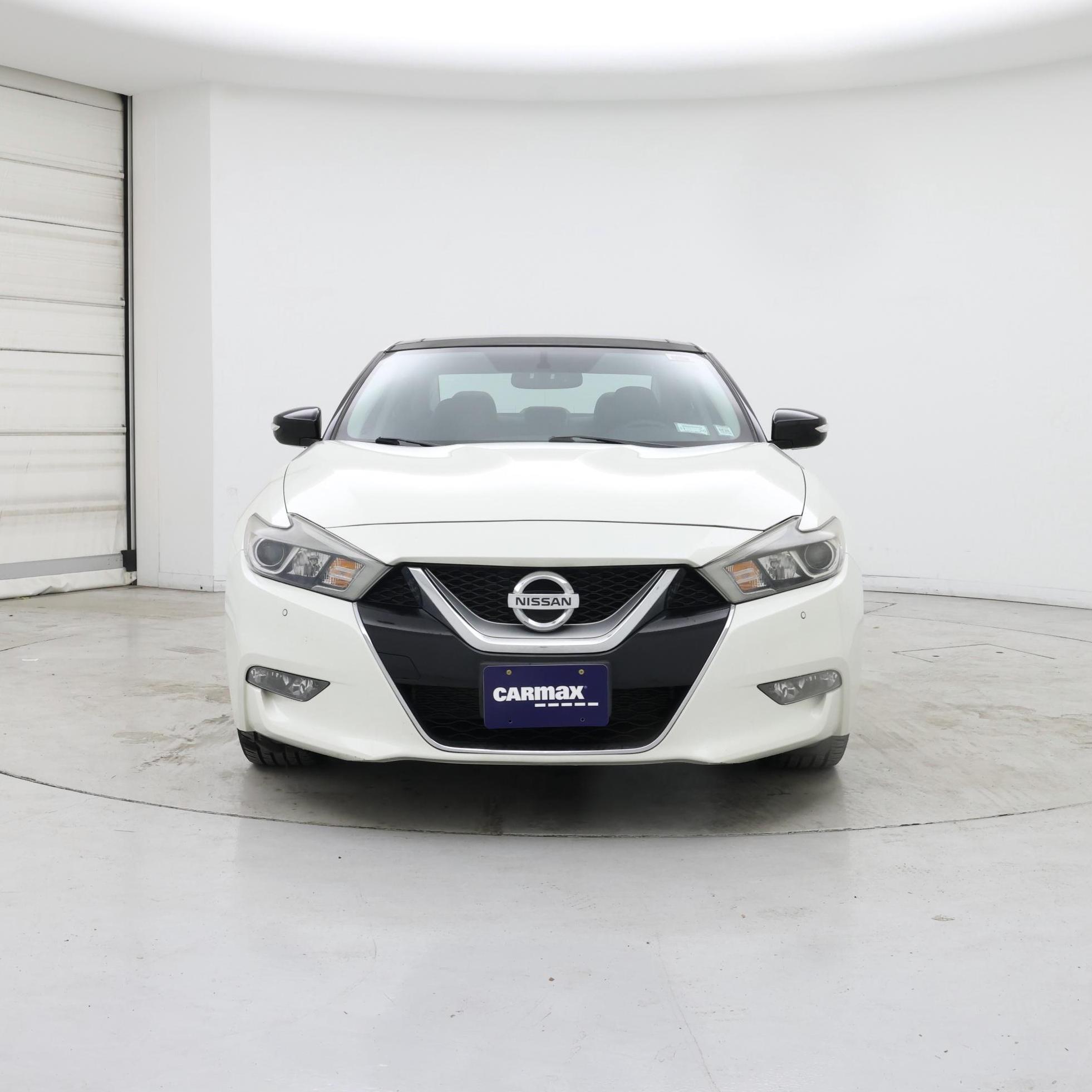 Thumbnail: 2017 Nissan Maxima - 5