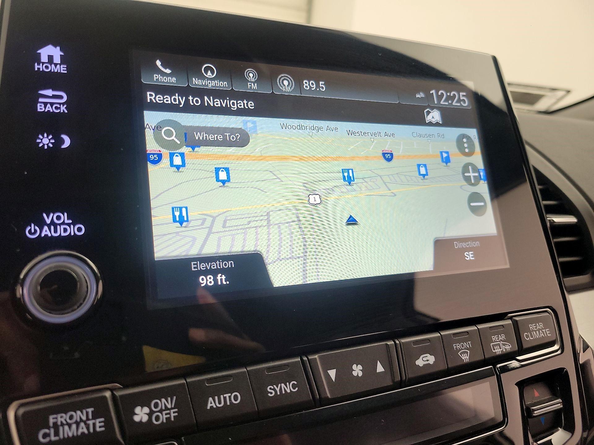 Thumbnail: 2018 Honda Odyssey - 12