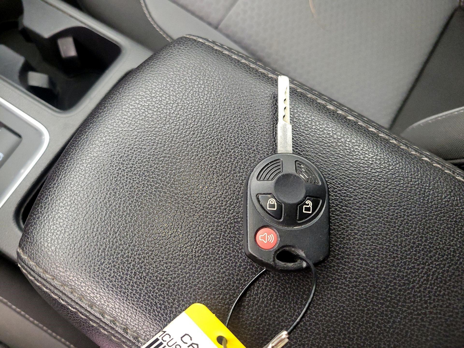 Thumbnail: 2017 Ford Escape - 20