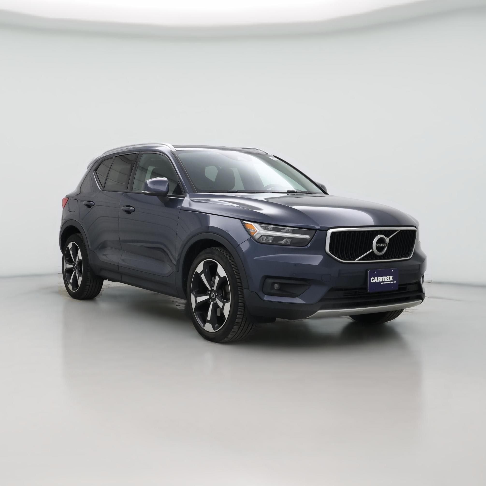 Thumbnail: 2021 Volvo XC40 - 1