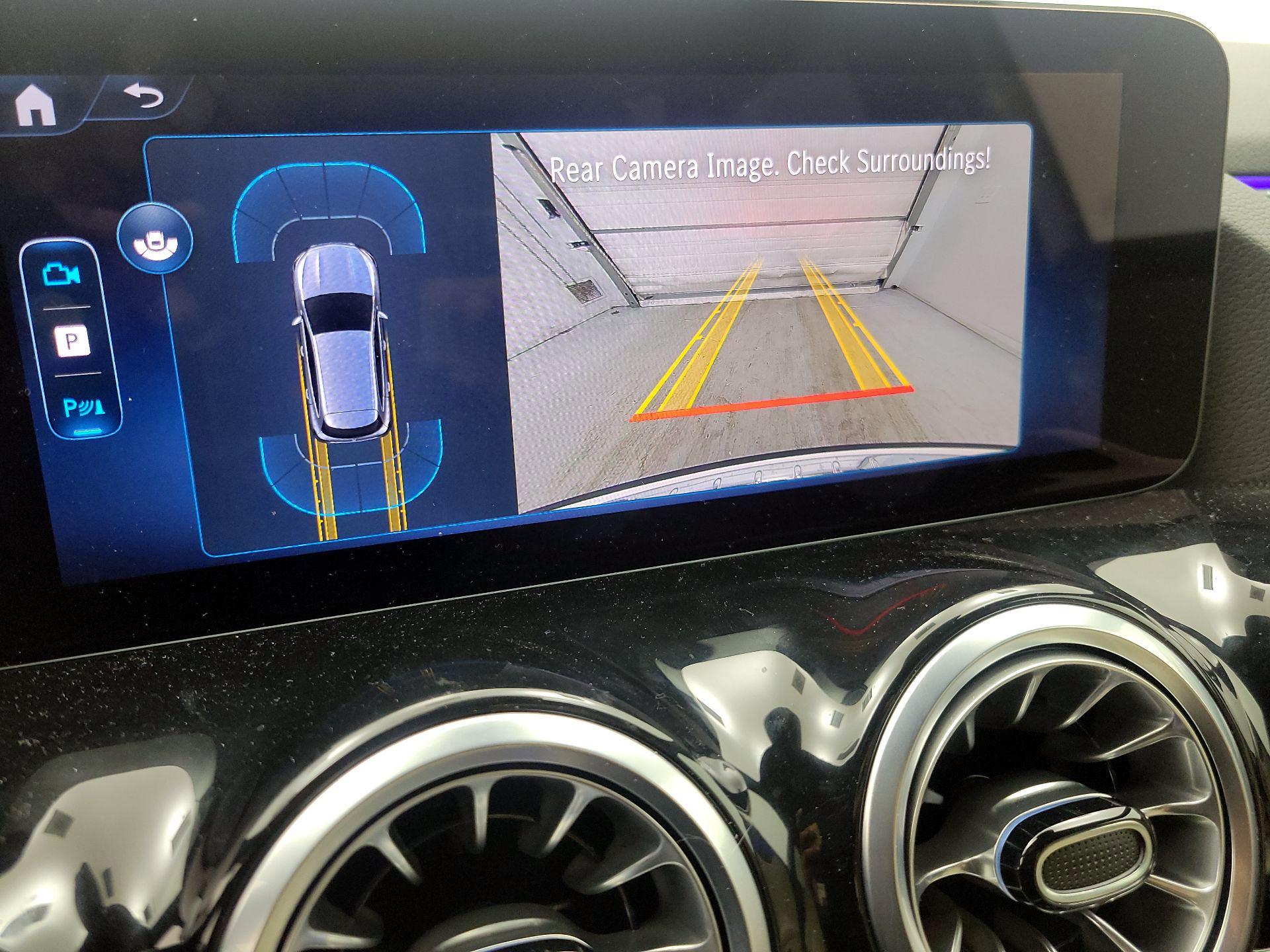 Thumbnail: 2025 Mercedes-Benz GLA - 14