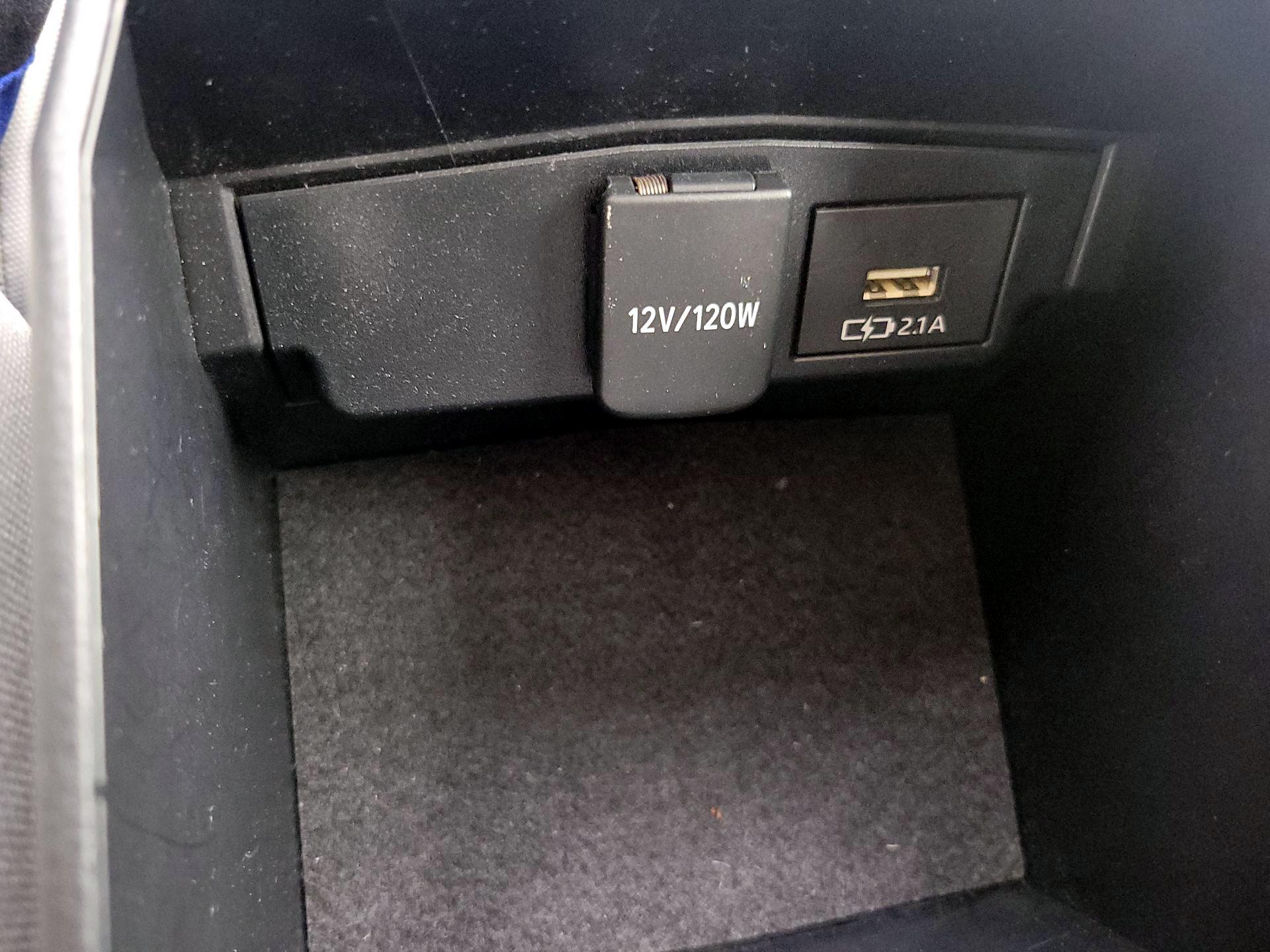 Thumbnail: 2020 Toyota Corolla - 19