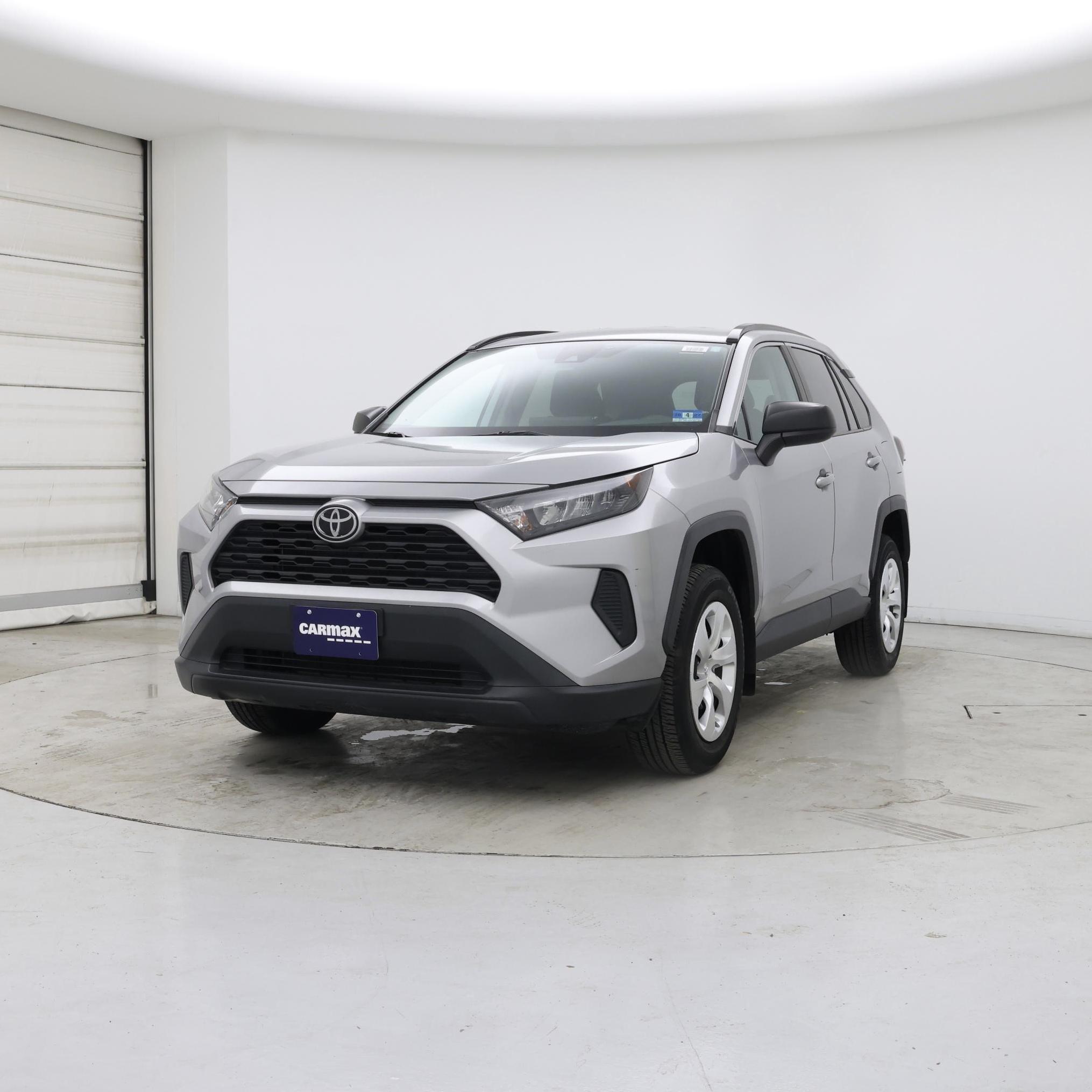 Thumbnail: 2020 Toyota RAV4 - 4