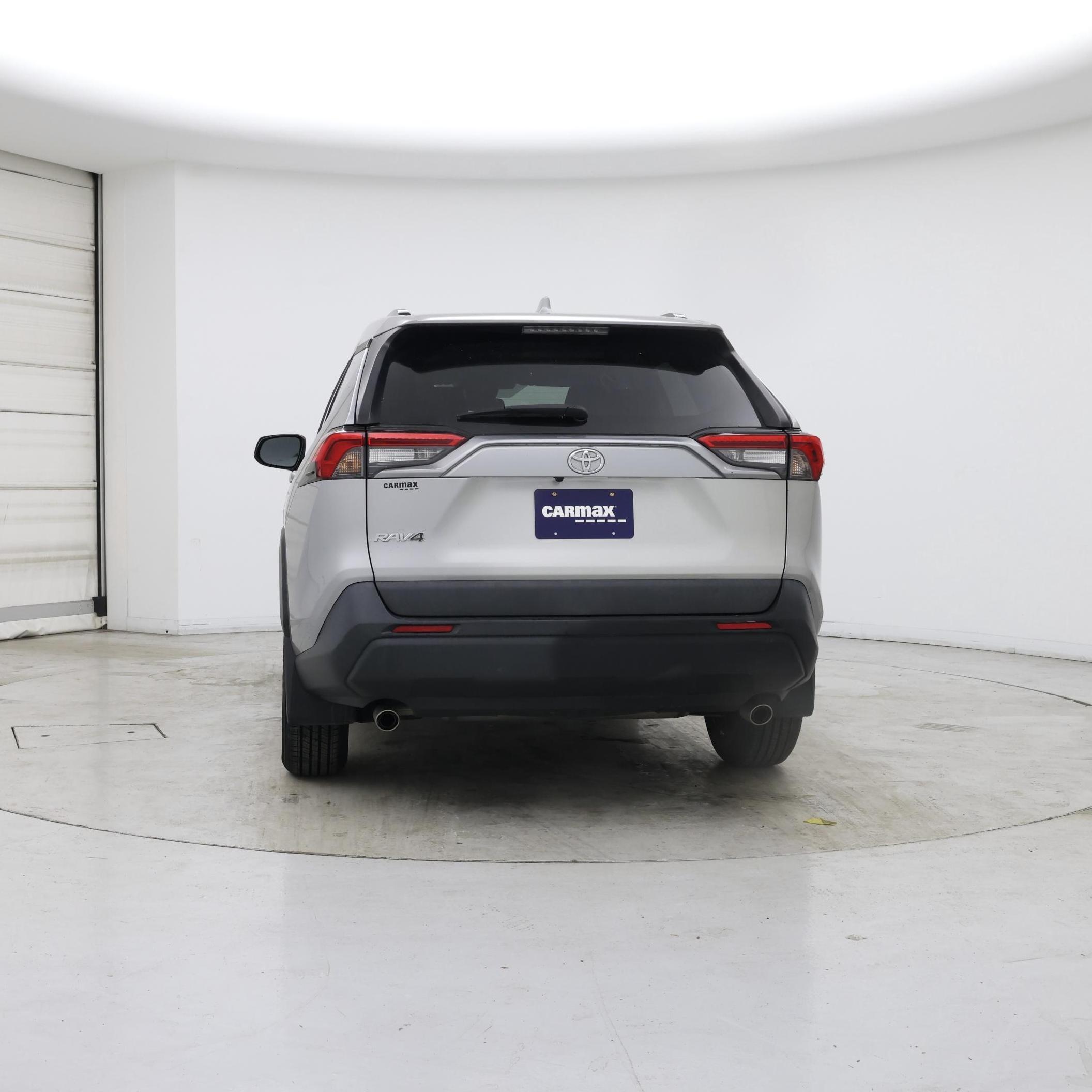 Thumbnail: 2020 Toyota RAV4 - 6