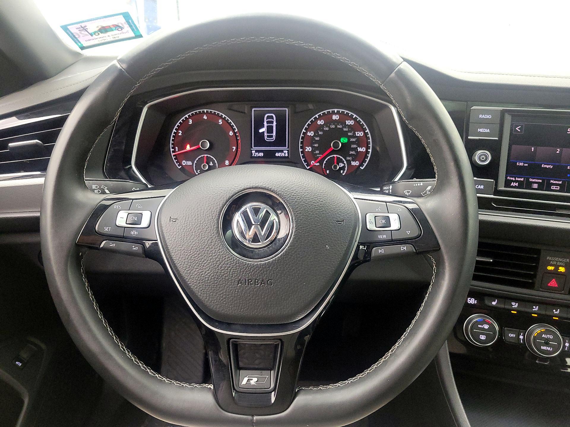 Thumbnail: 2019 Volkswagen Jetta - 10