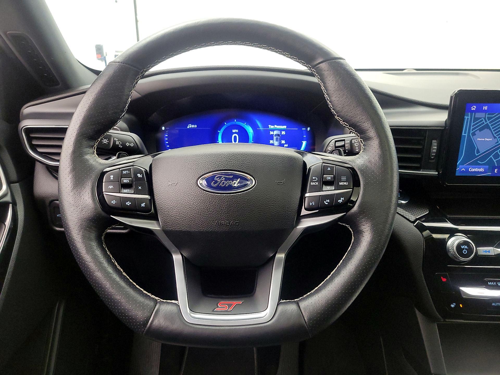 Thumbnail: 2022 Ford Explorer - 10