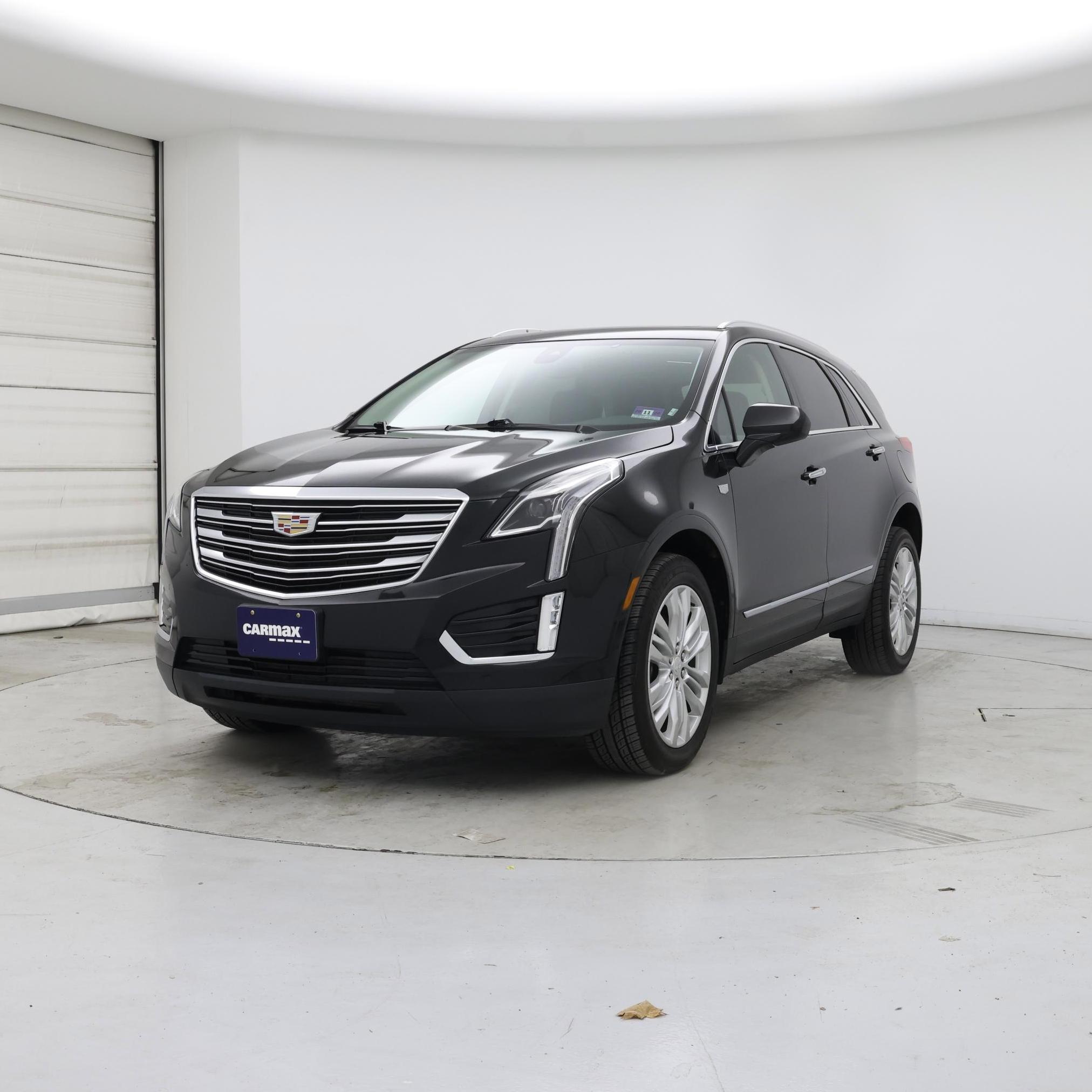 Thumbnail: 2019 Cadillac XT5 - 4