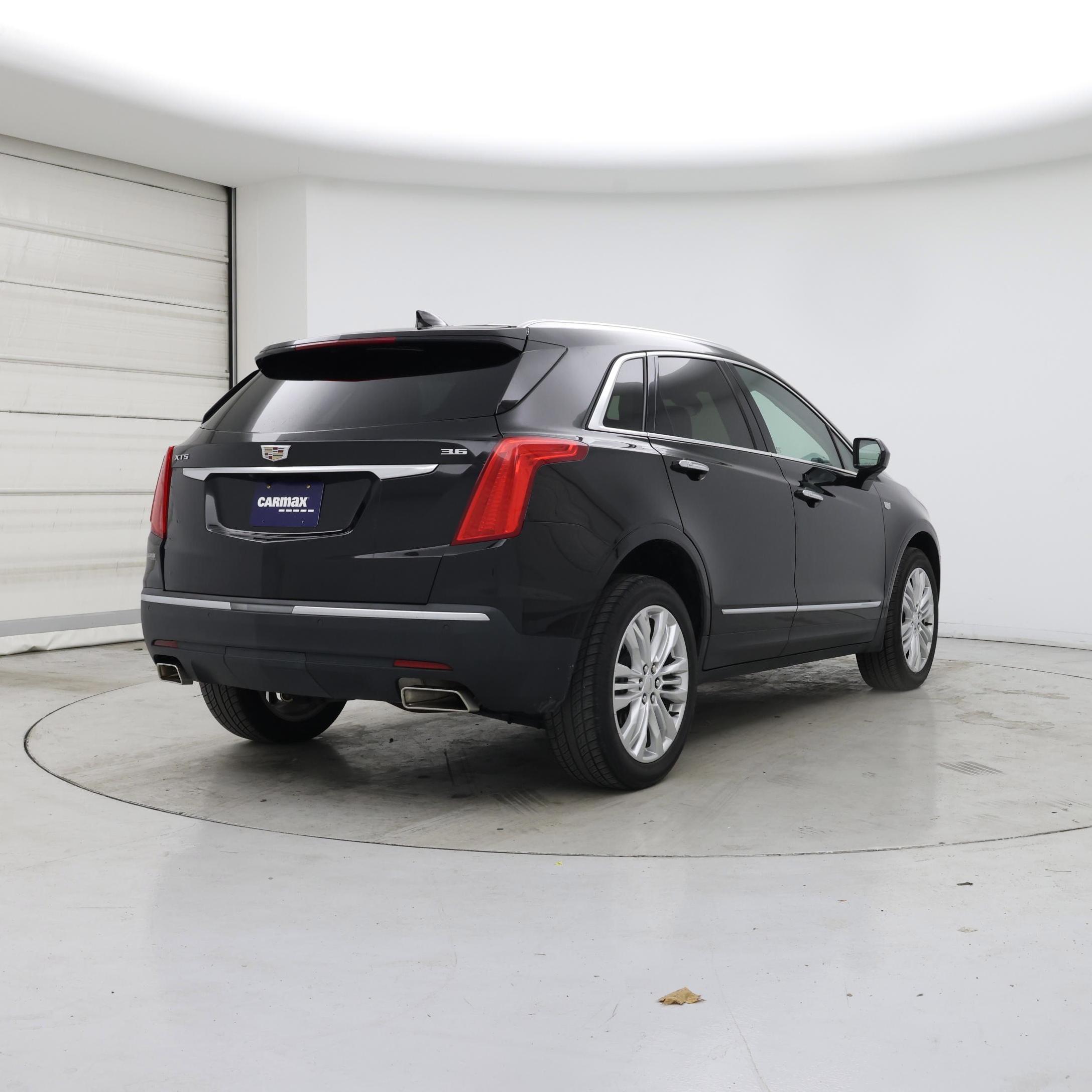 Thumbnail: 2019 Cadillac XT5 - 8