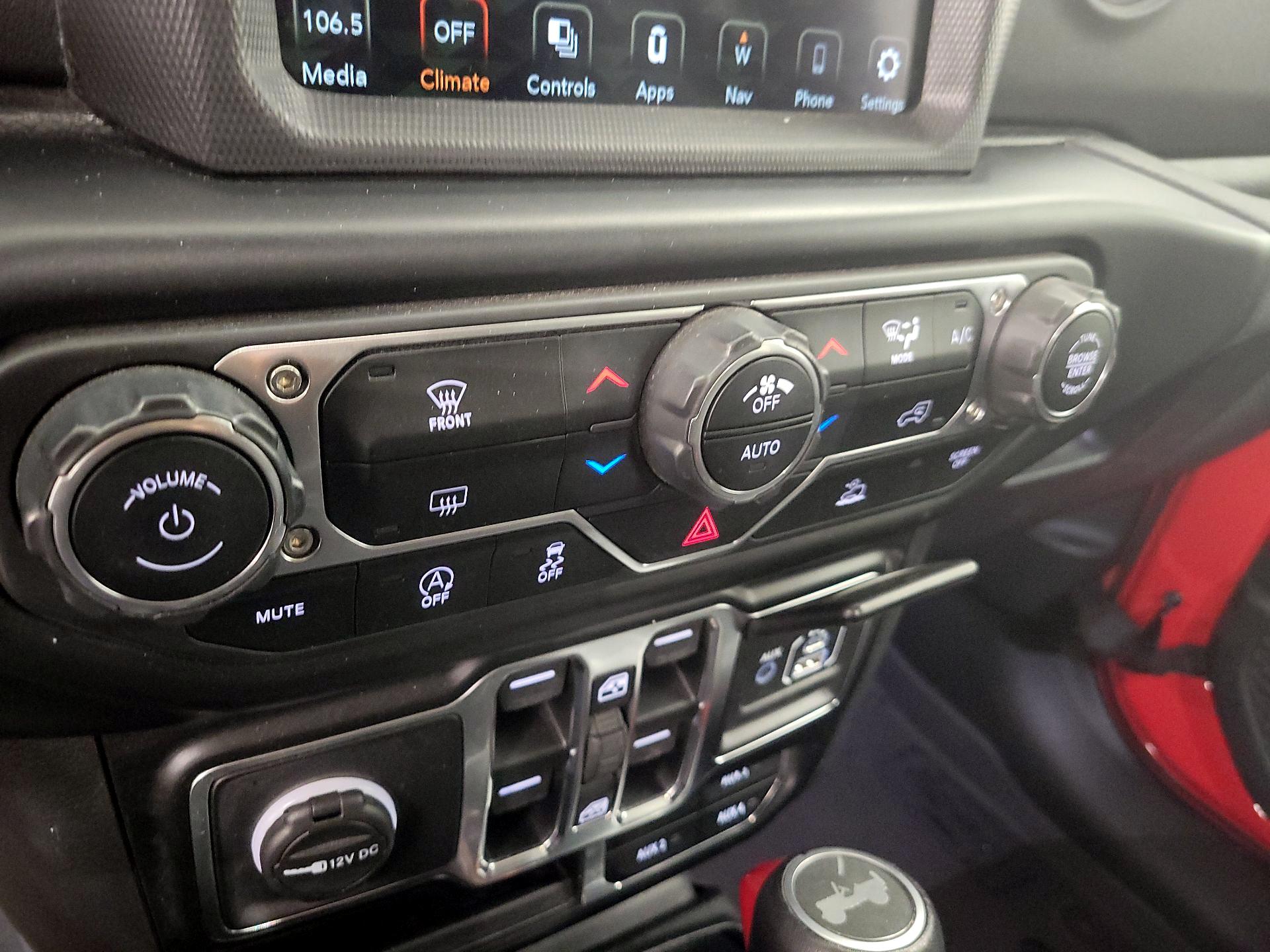 Thumbnail: 2022 Jeep Wrangler - 16