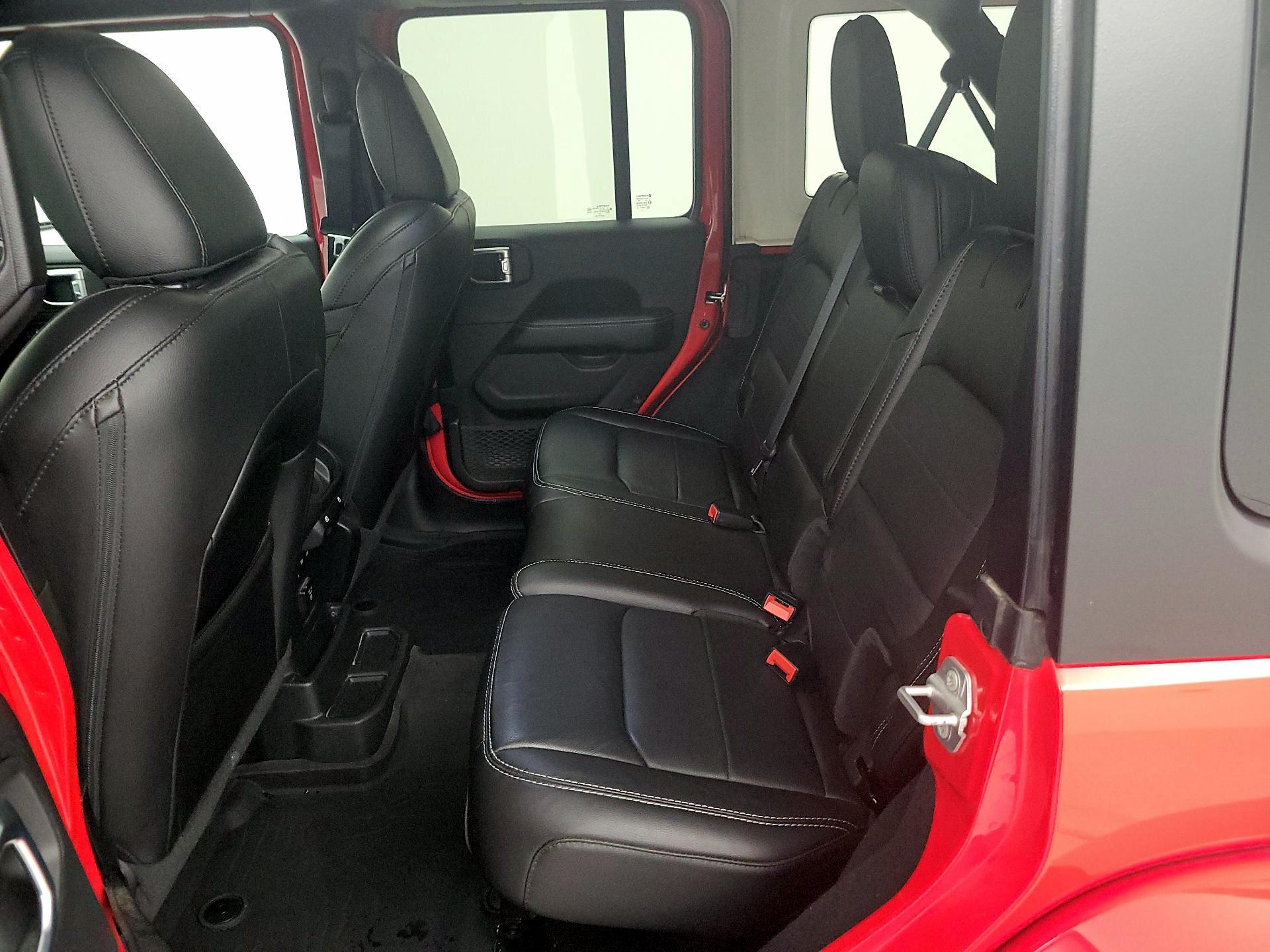 Thumbnail: 2022 Jeep Wrangler - 19