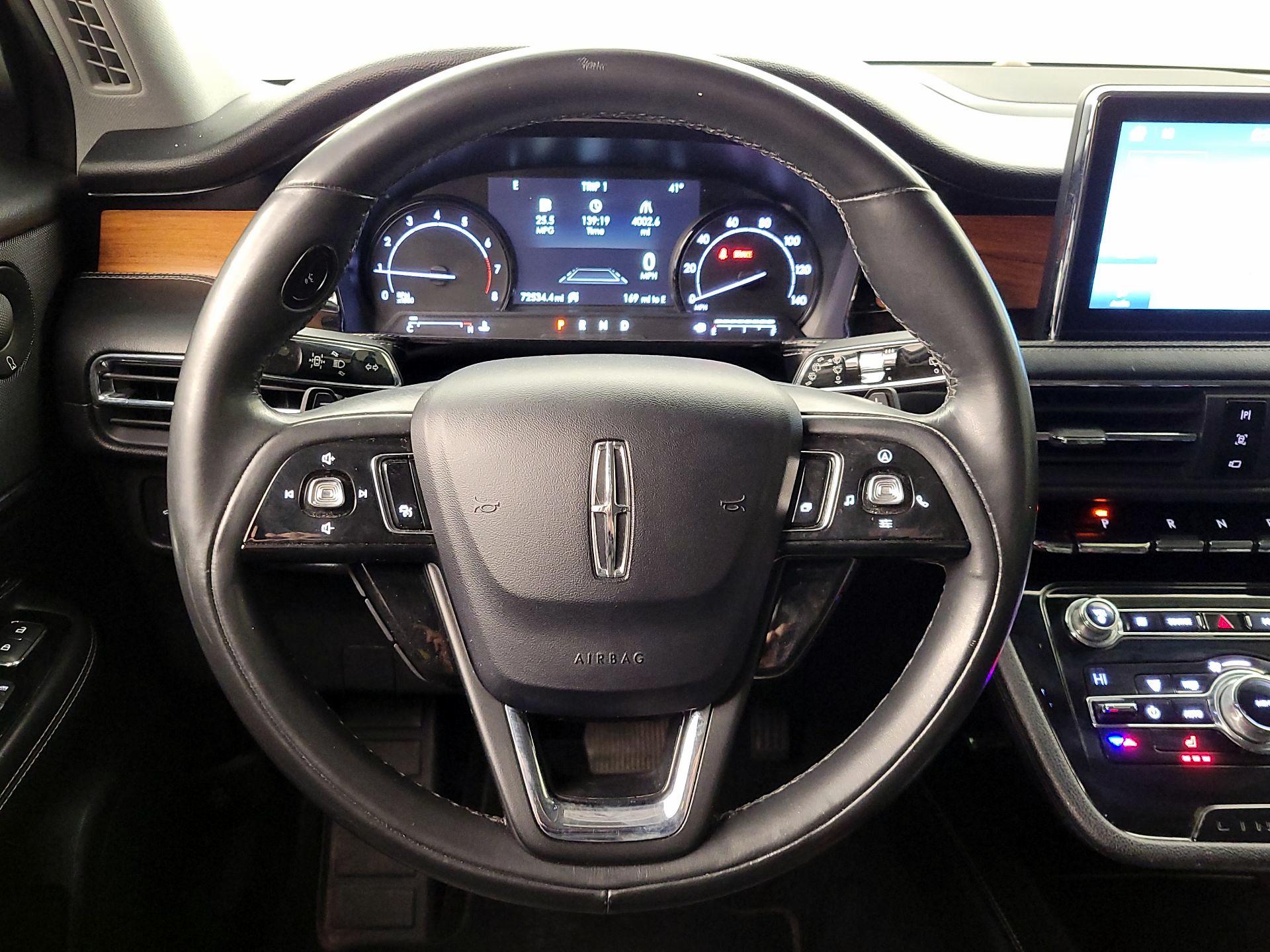 Thumbnail: 2020 Lincoln Corsair - 10