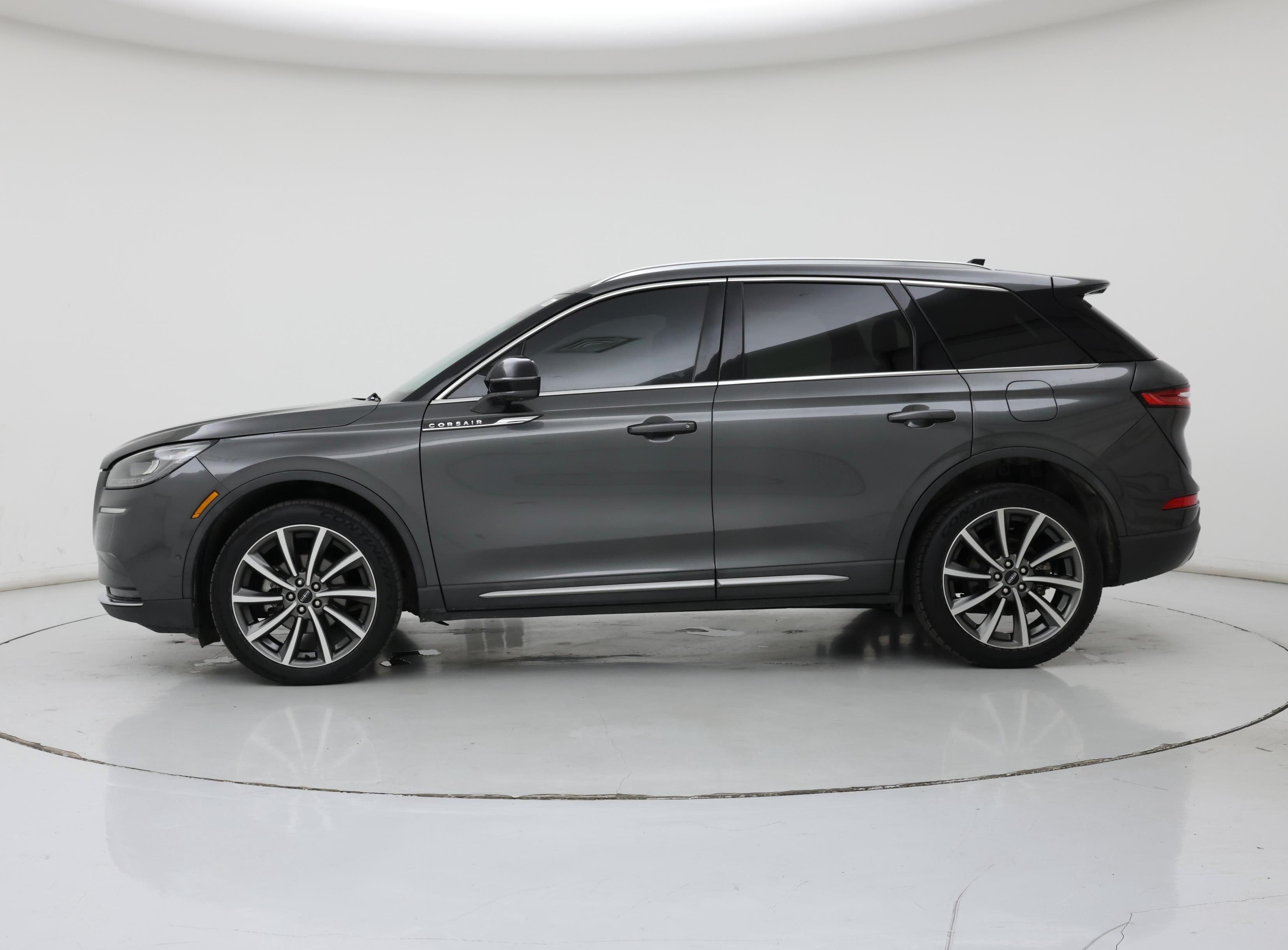 Thumbnail: 2020 Lincoln Corsair - 3