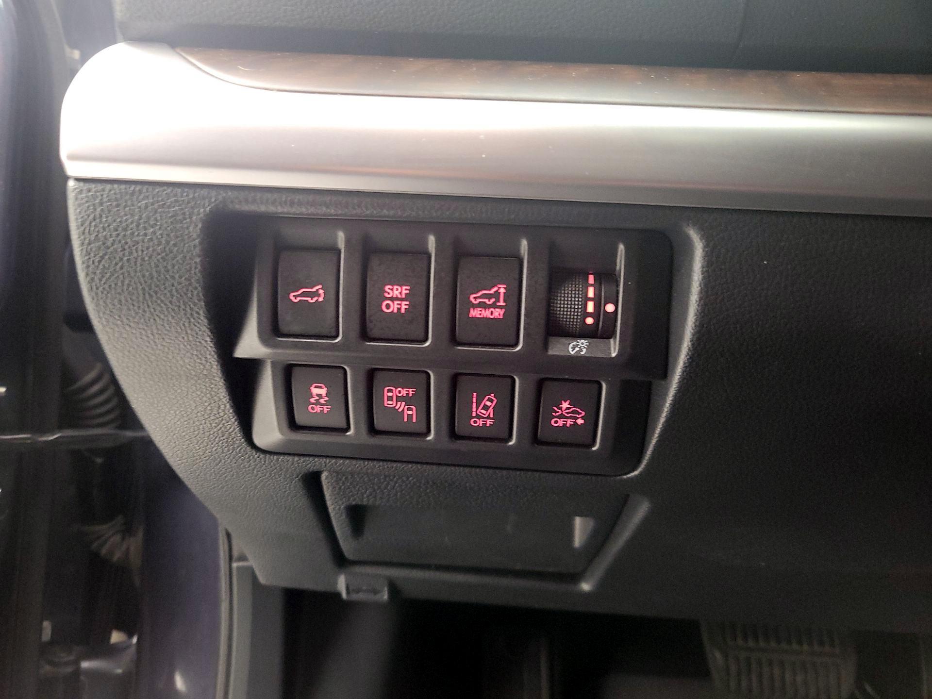 Thumbnail: 2015 Subaru Outback - 11