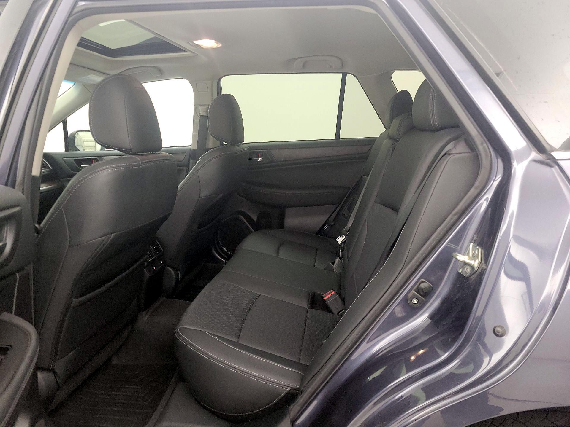 Thumbnail: 2015 Subaru Outback - 18