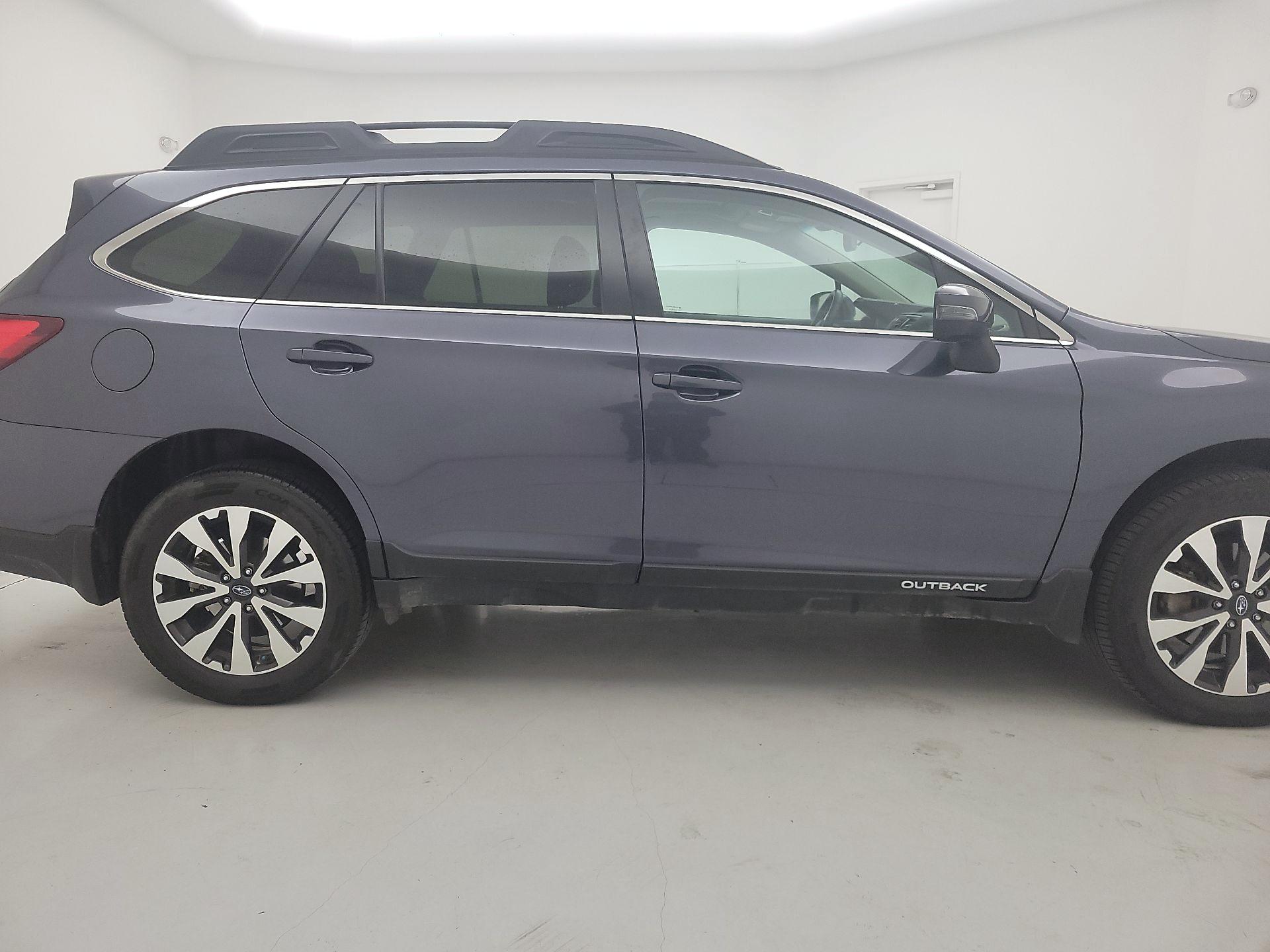 Thumbnail: 2015 Subaru Outback - 4