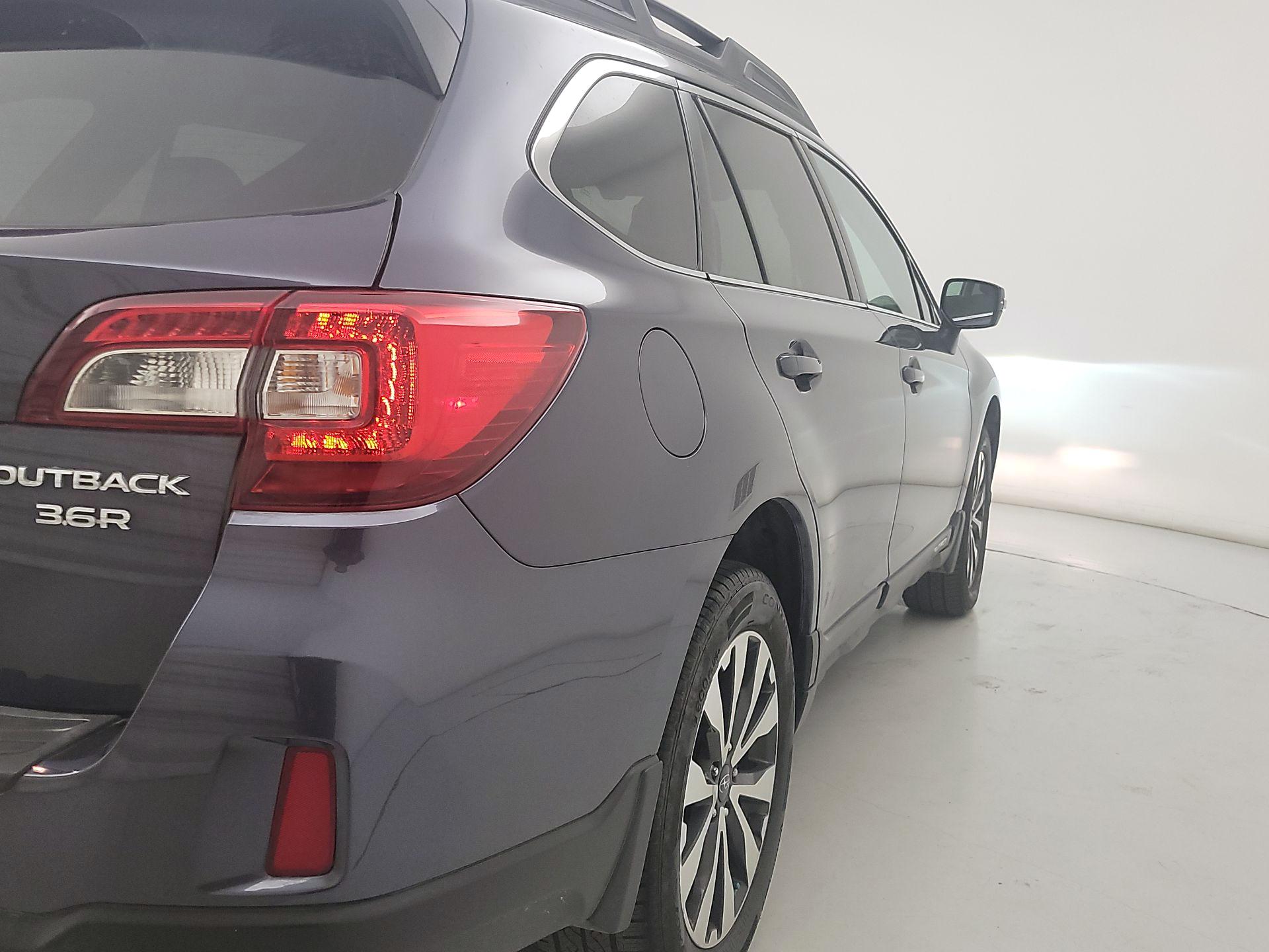 Thumbnail: 2015 Subaru Outback - 5
