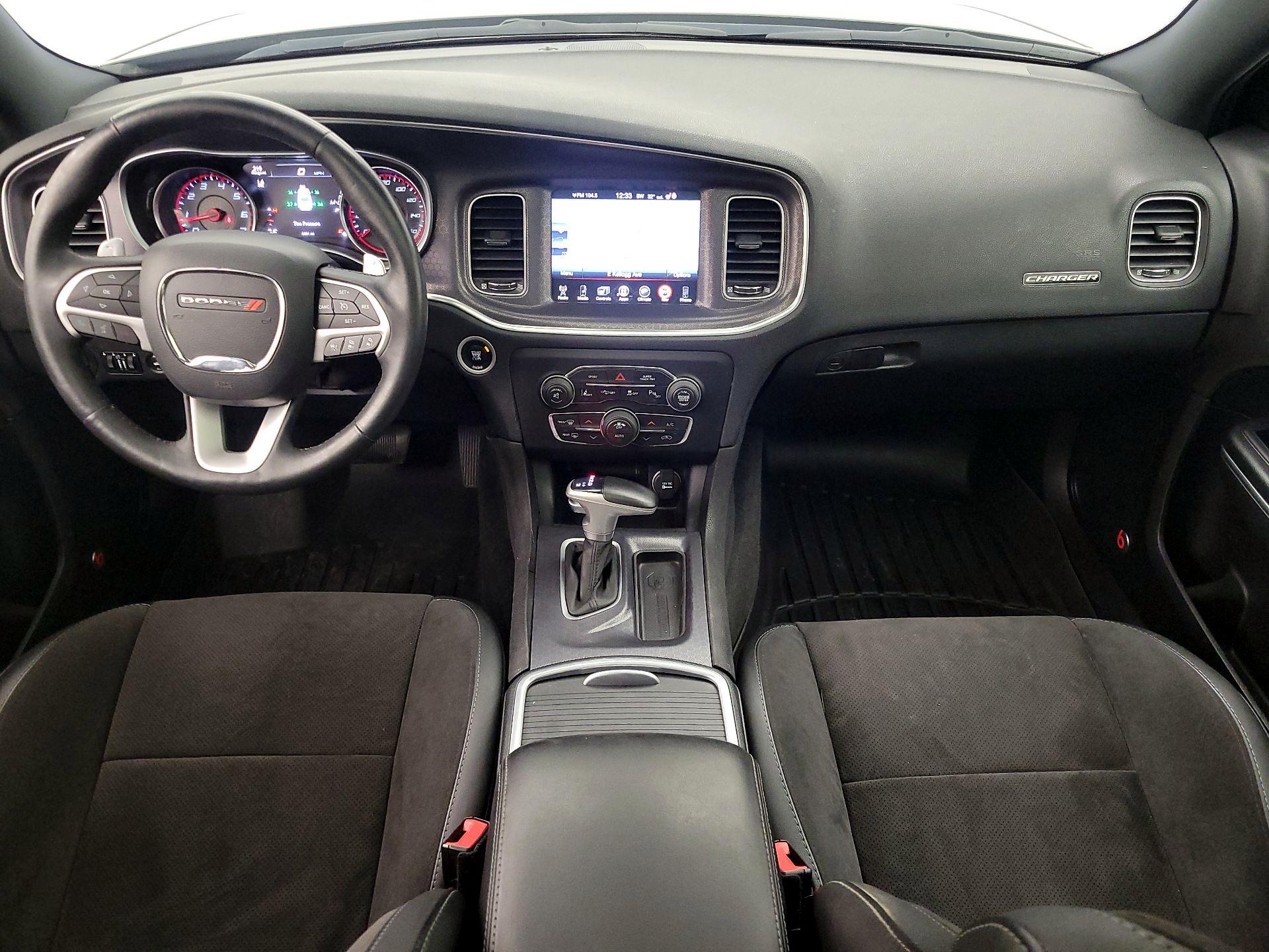 Thumbnail: 2015 Dodge Charger - 9