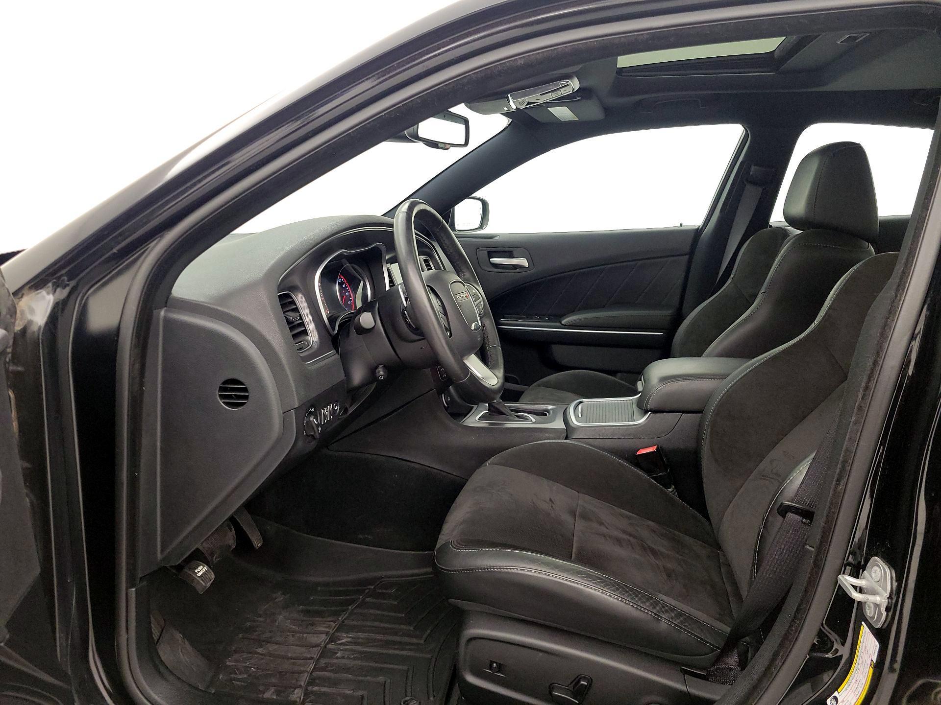 Thumbnail: 2015 Dodge Charger - 11