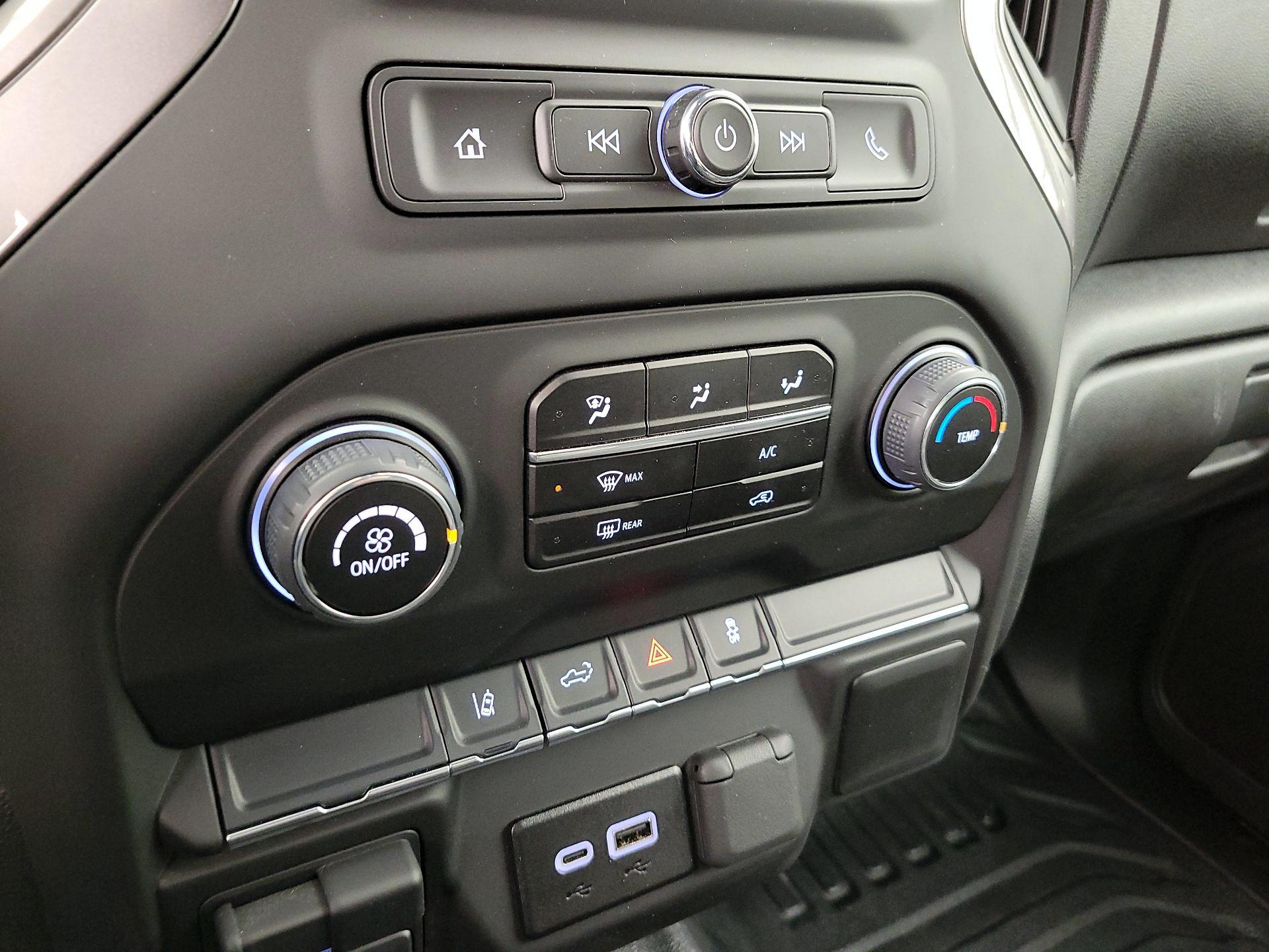 Thumbnail: 2025 Chevrolet Silverado 2500 - 16