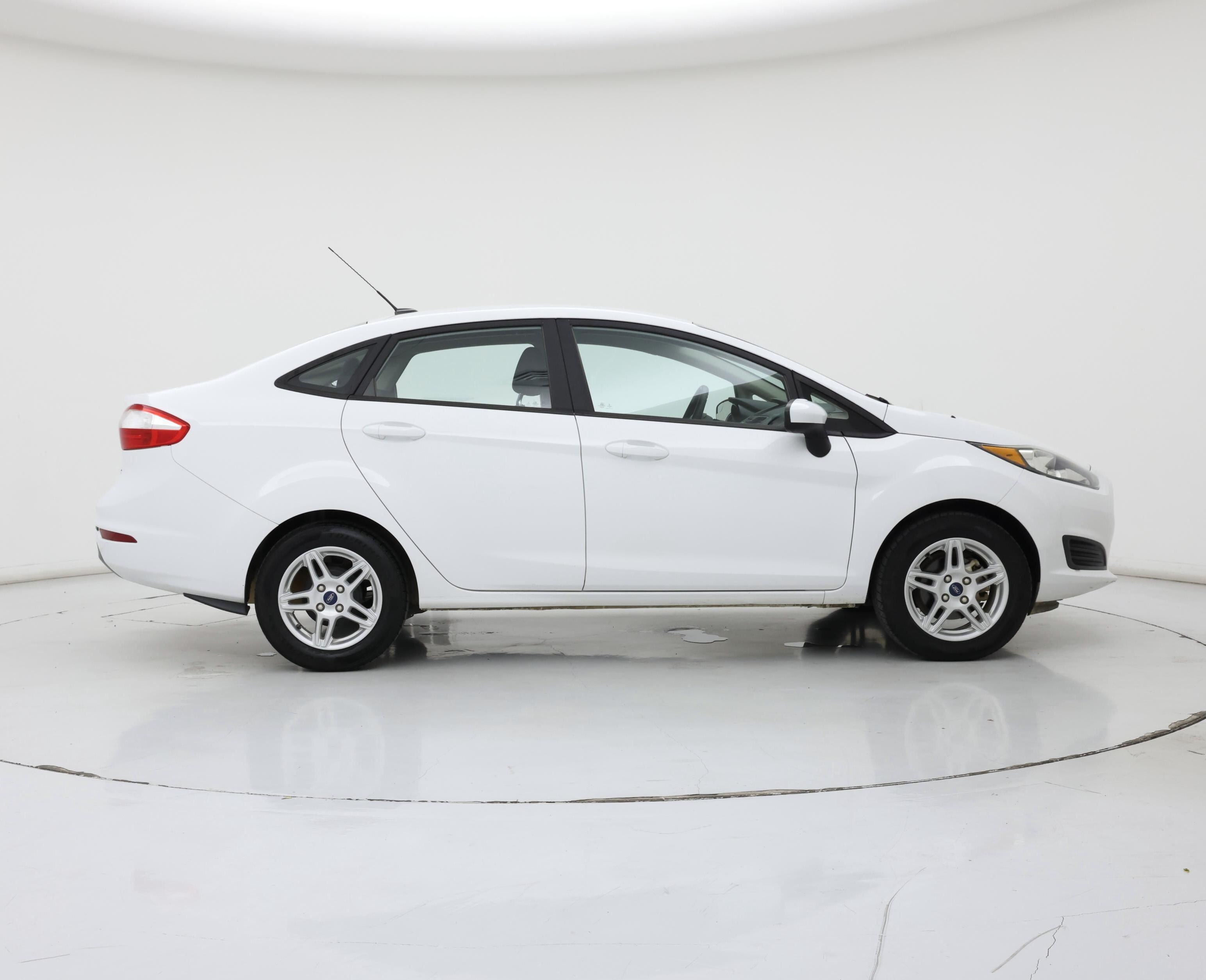 Thumbnail: 2019 Ford Fiesta - 7