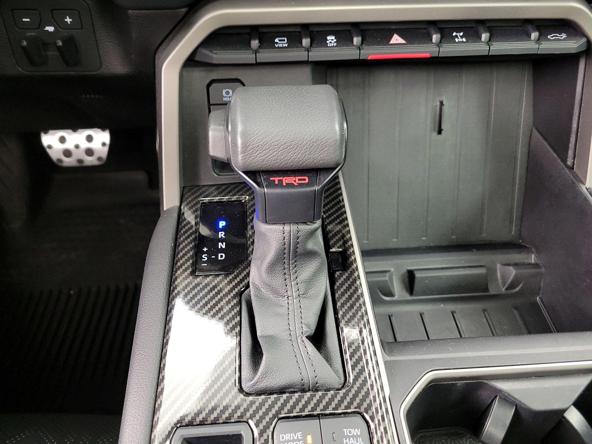 Thumbnail: 2025 Toyota Tundra - 17