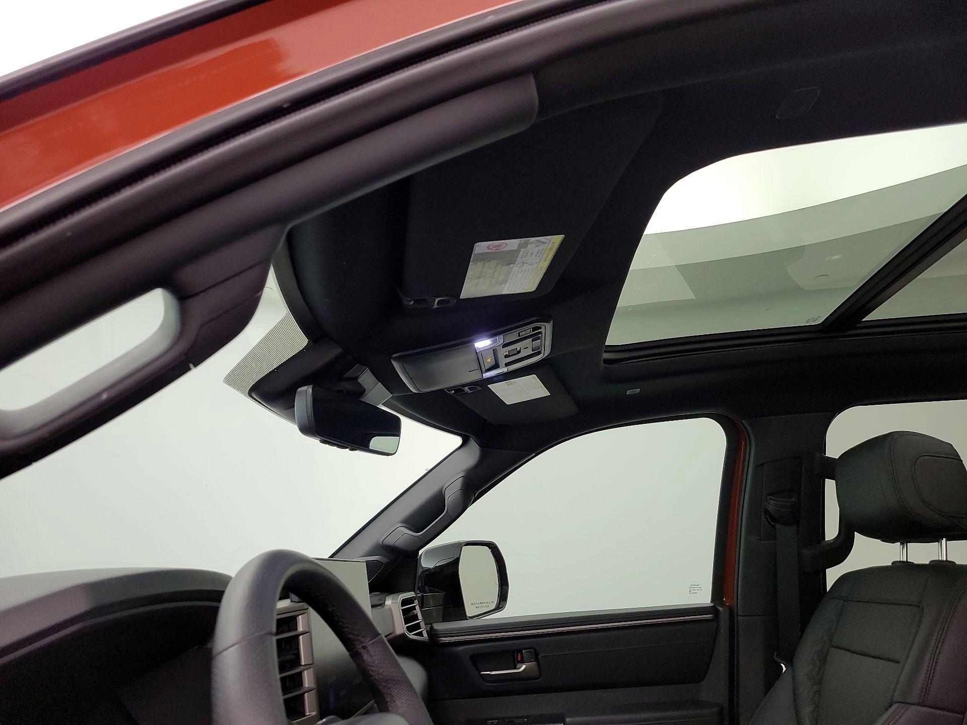 Thumbnail: 2025 Toyota Tundra - 19