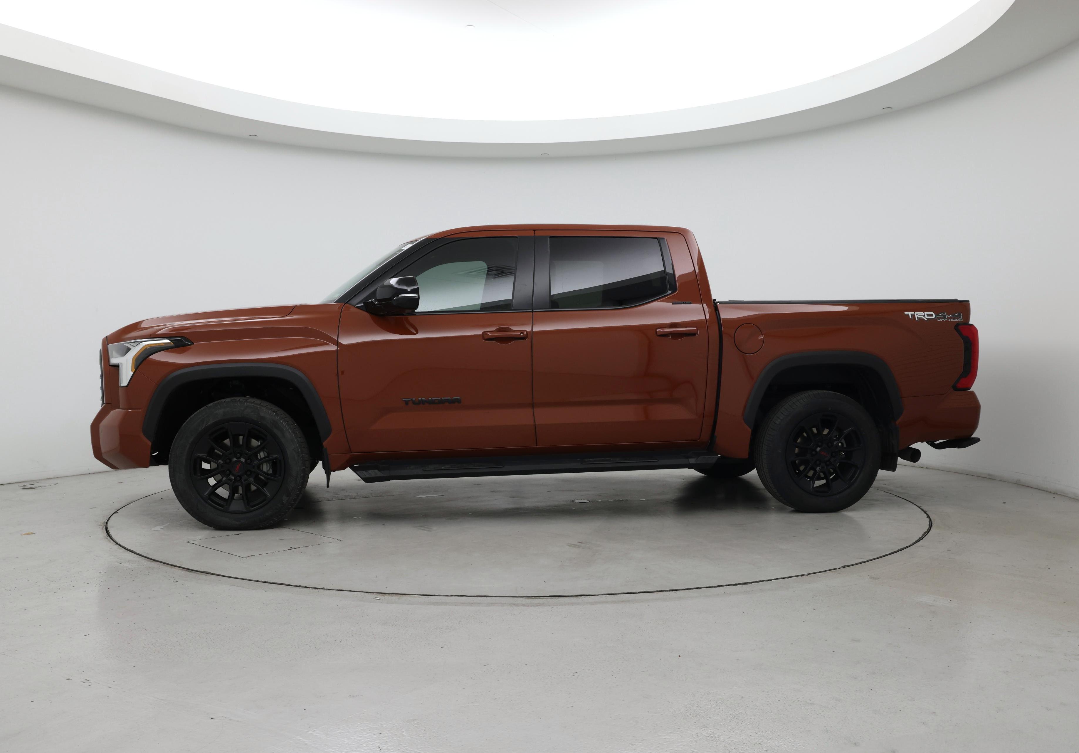 Thumbnail: 2025 Toyota Tundra - 3