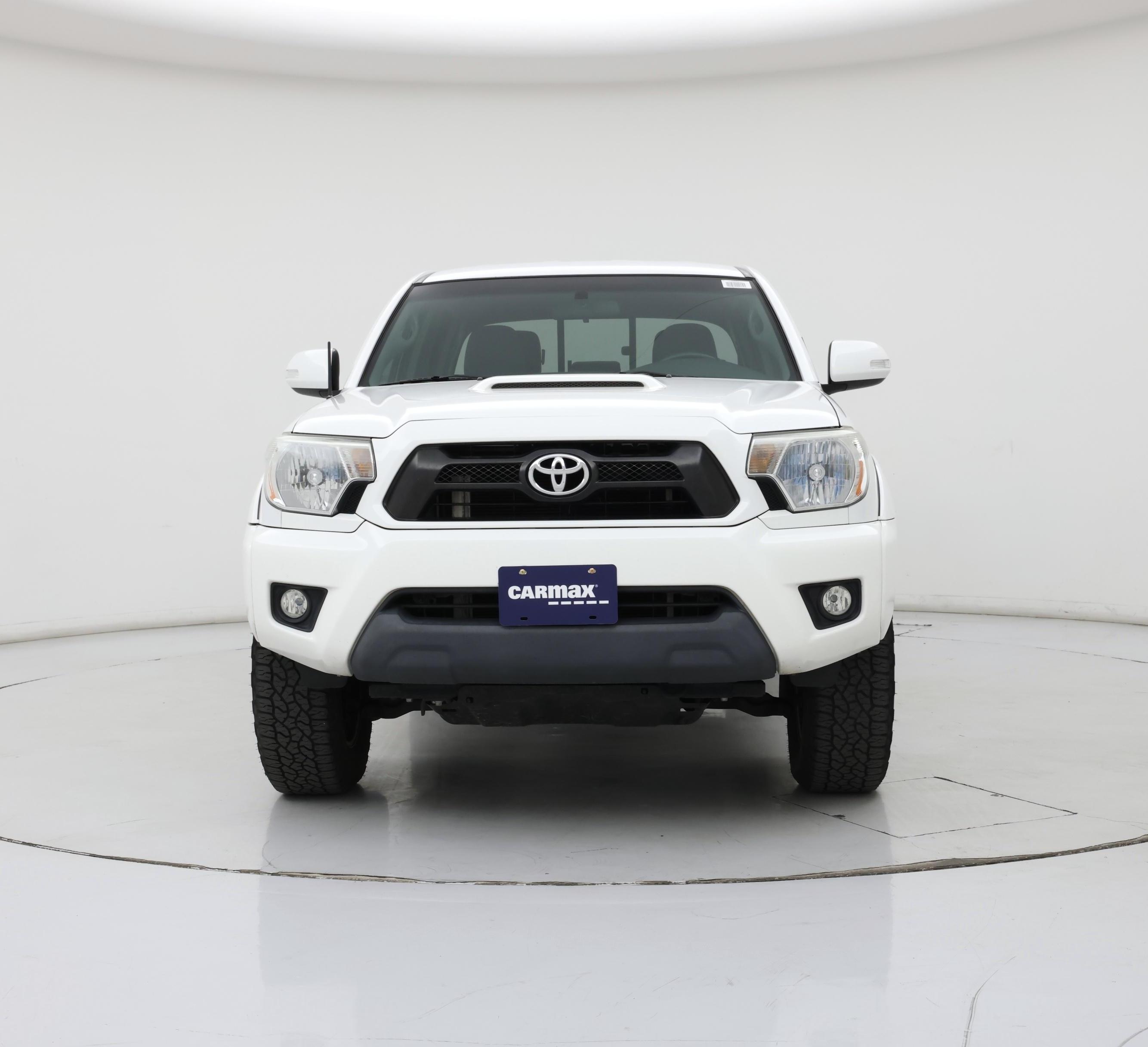 Thumbnail: 2015 Toyota Tacoma - 5